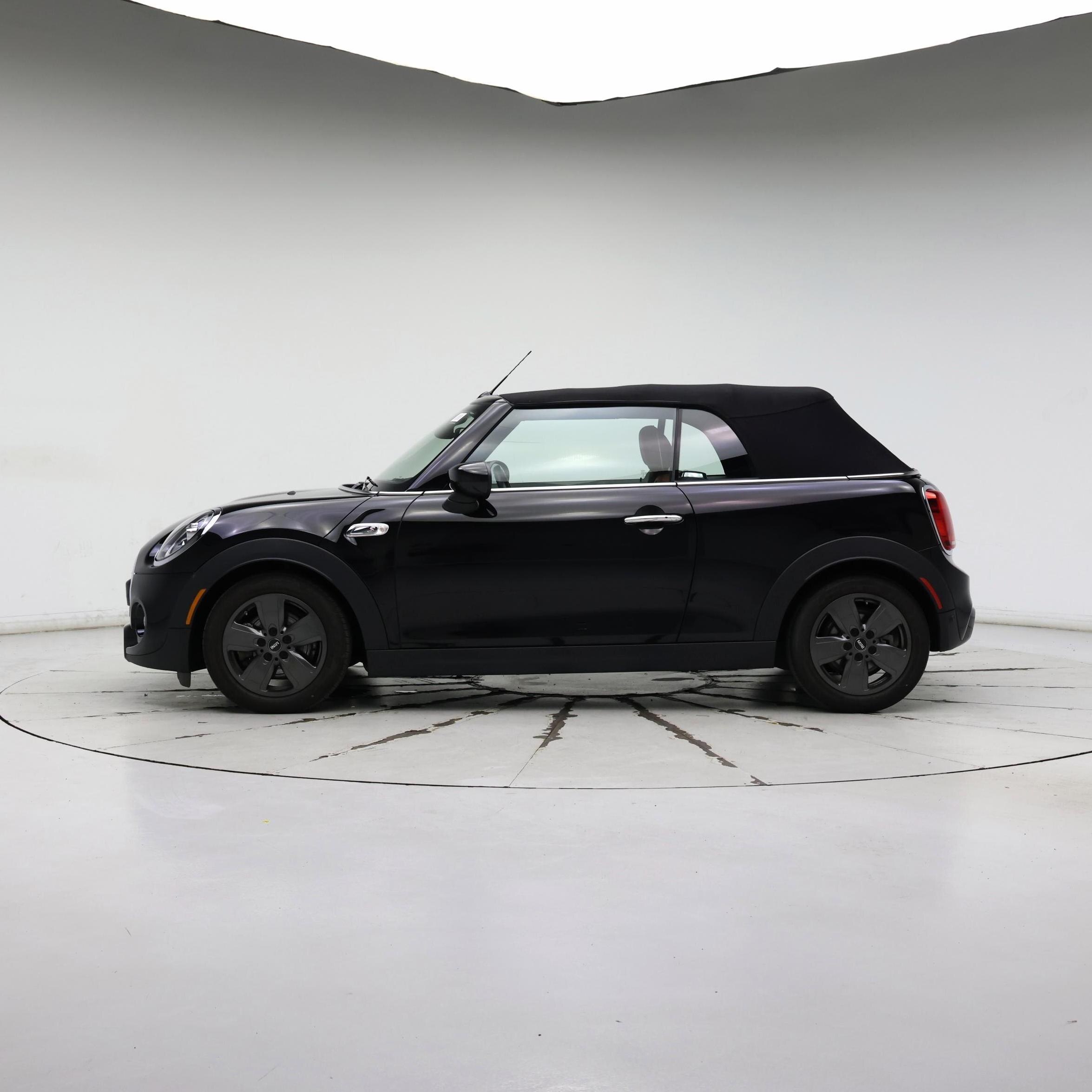 Thumbnail: 2021 MINI Cooper - 3