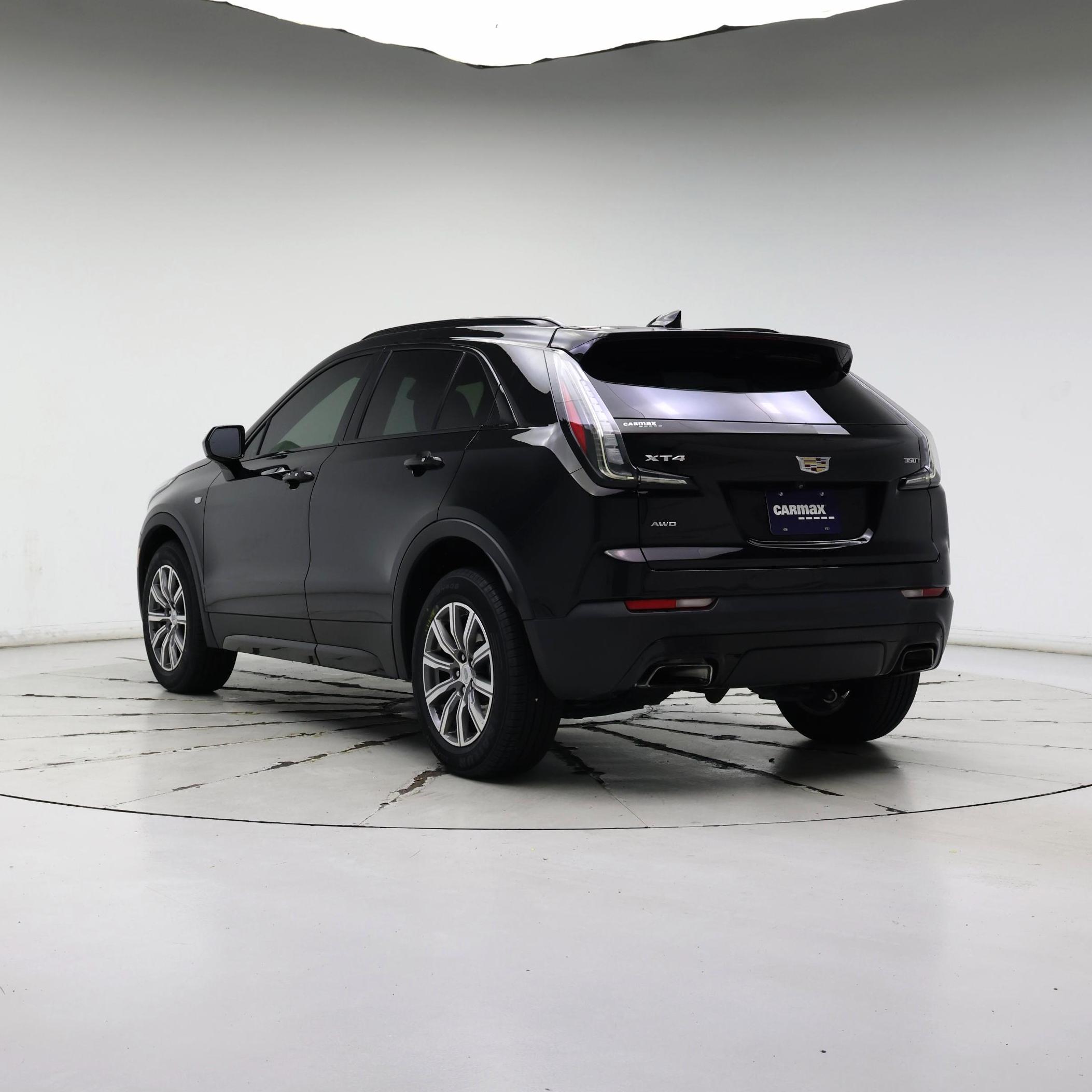 Thumbnail: 2020 Cadillac XT4 - 2