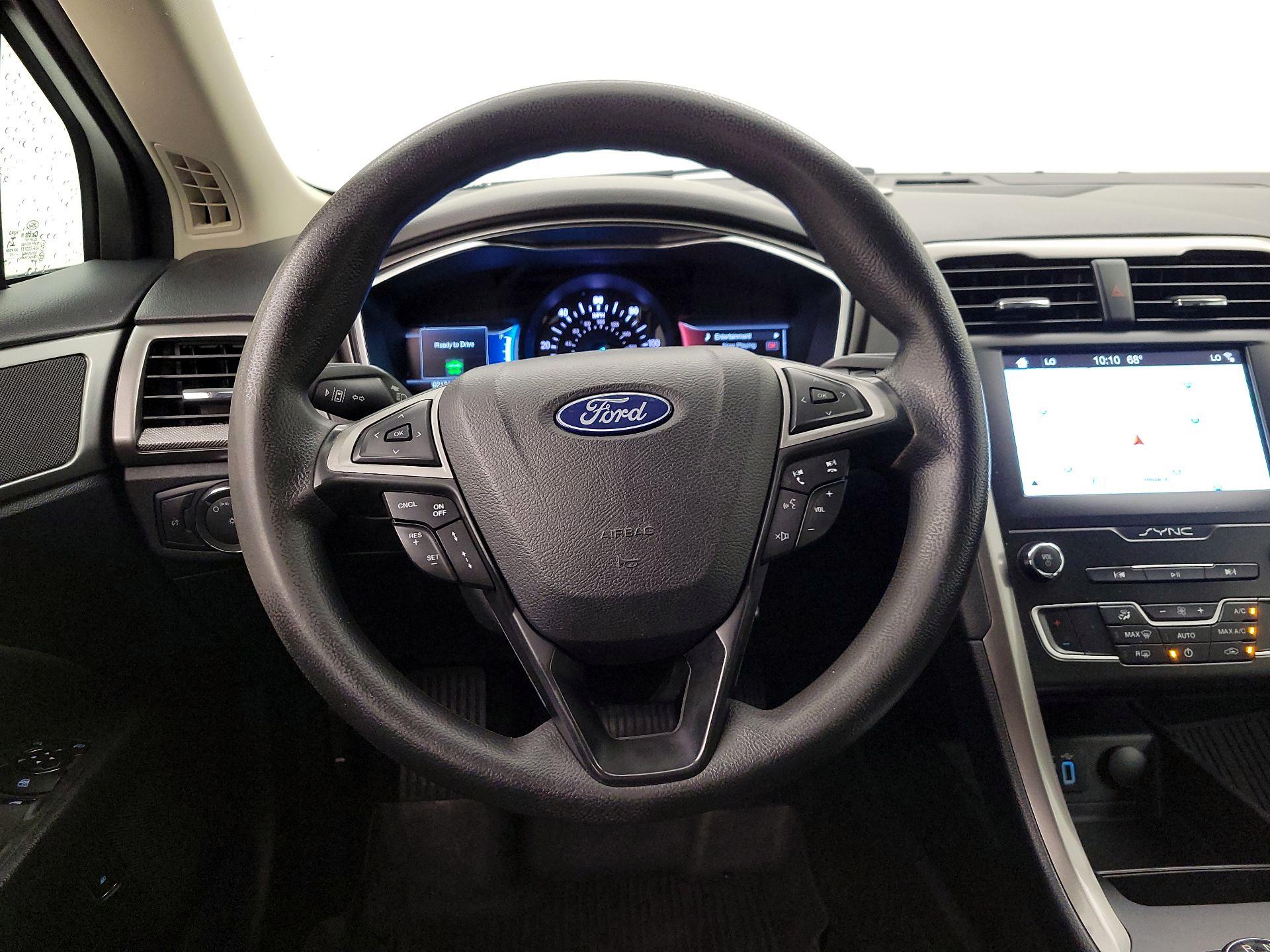 Thumbnail: 2019 Ford Fusion - 10