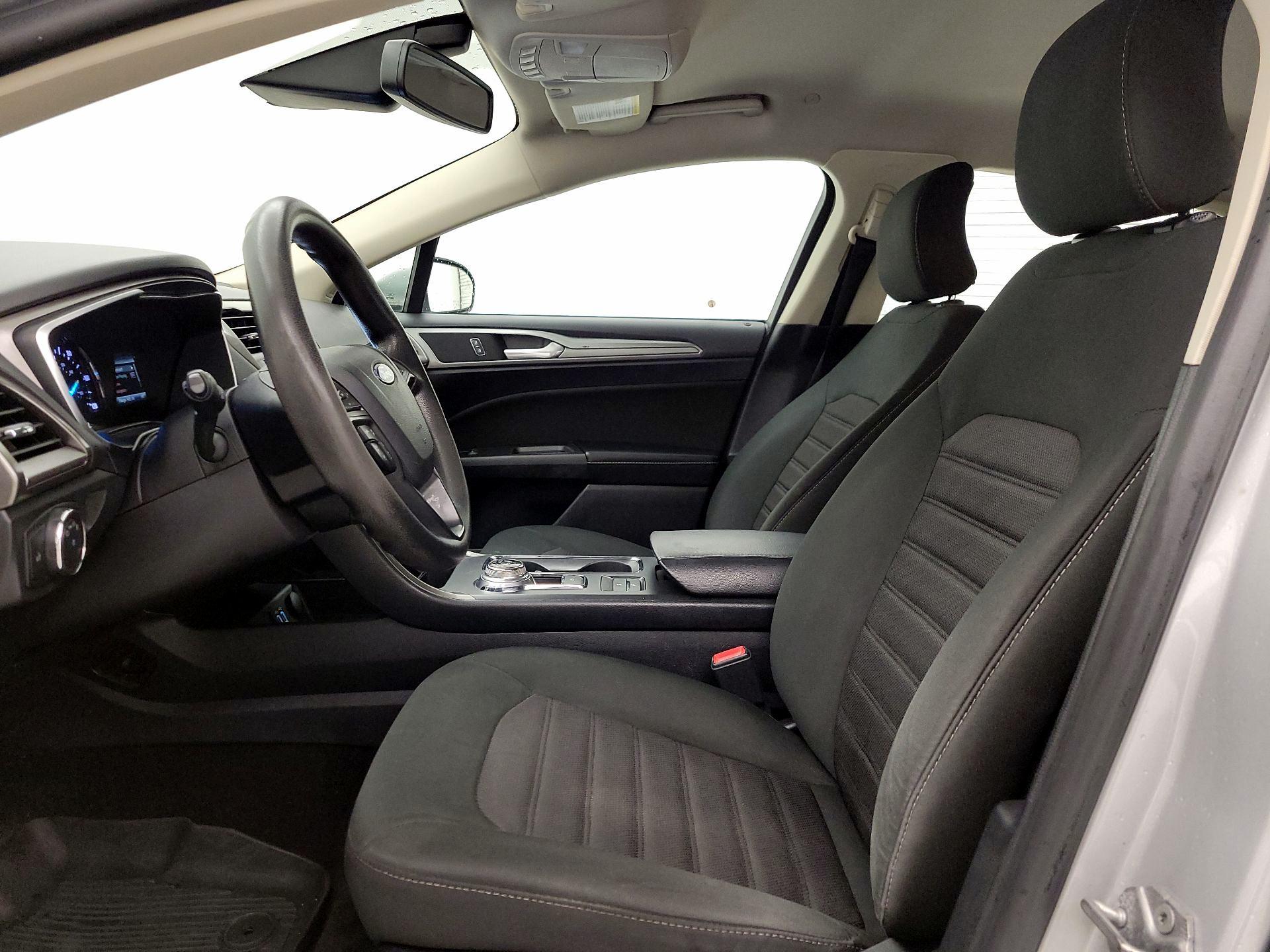 Thumbnail: 2019 Ford Fusion - 11