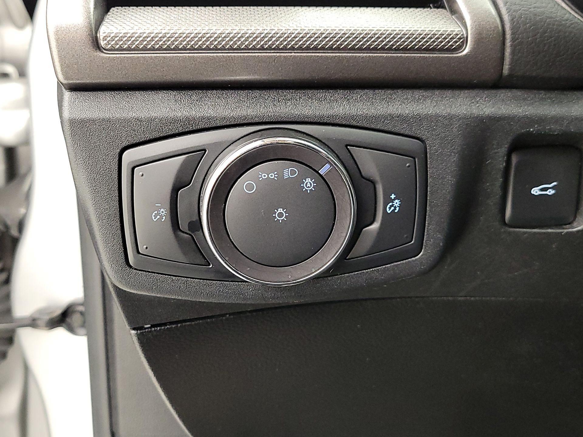 Thumbnail: 2019 Ford Fusion - 13