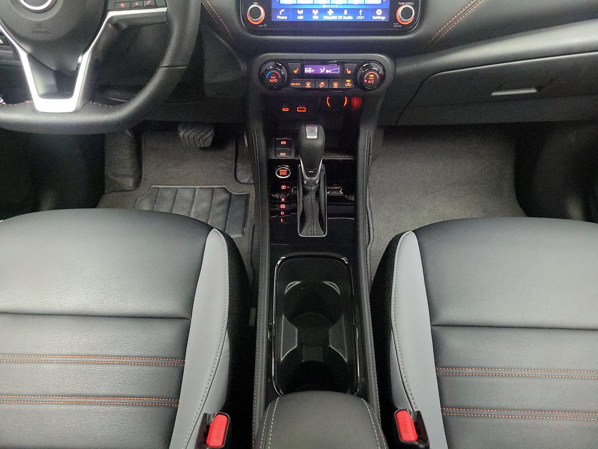 Thumbnail: 2024 Nissan Kicks - 17