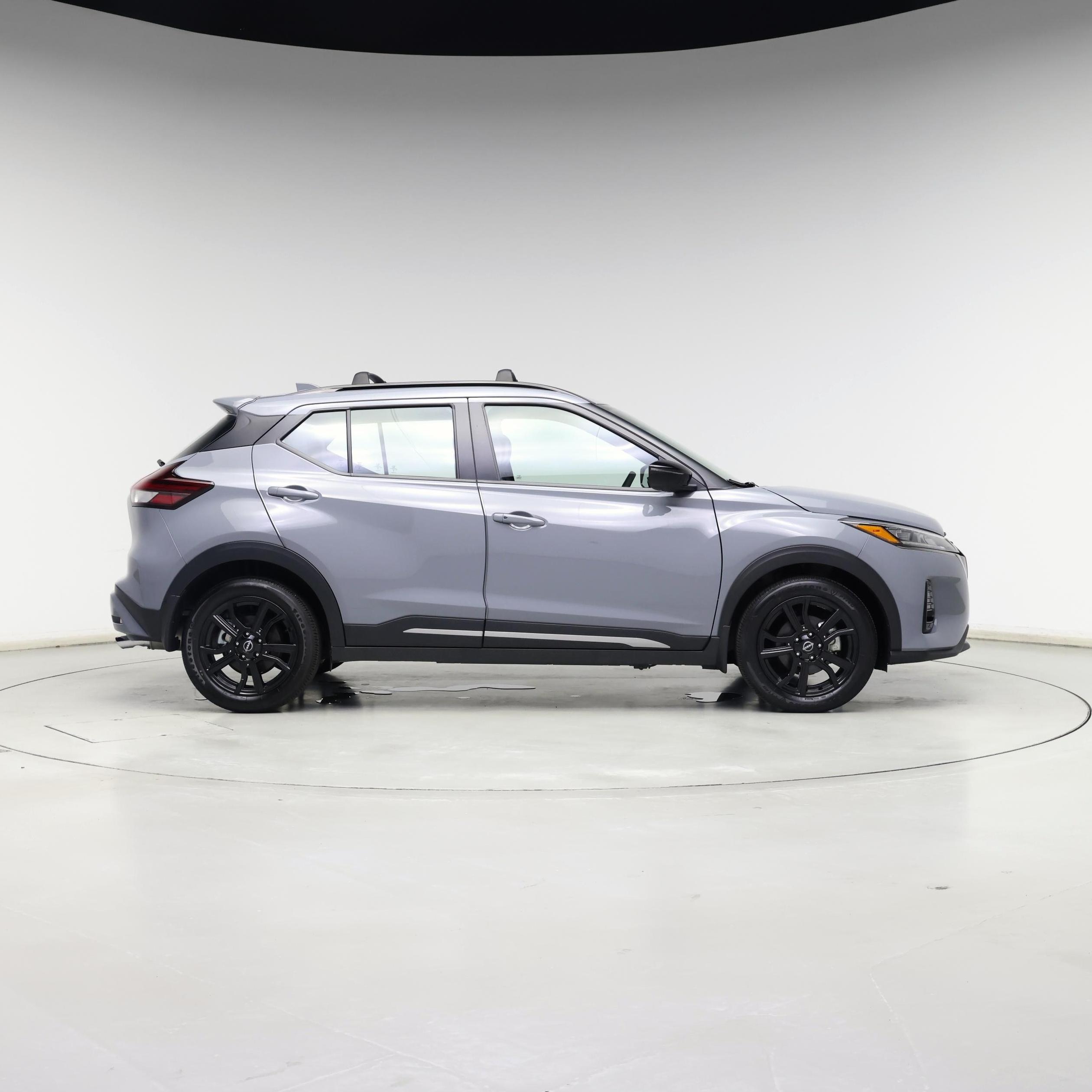Thumbnail: 2024 Nissan Kicks - 7