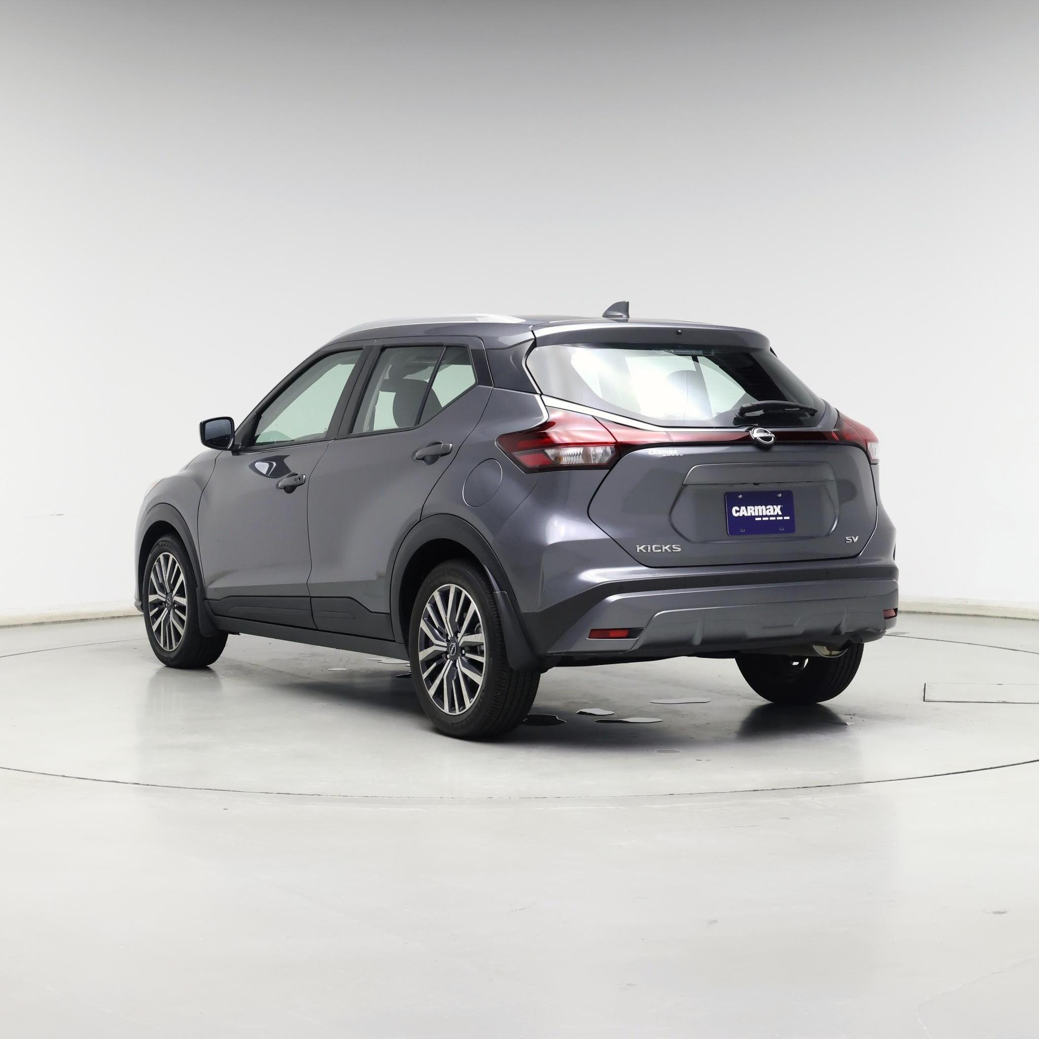 Thumbnail: 2023 Nissan Kicks - 2