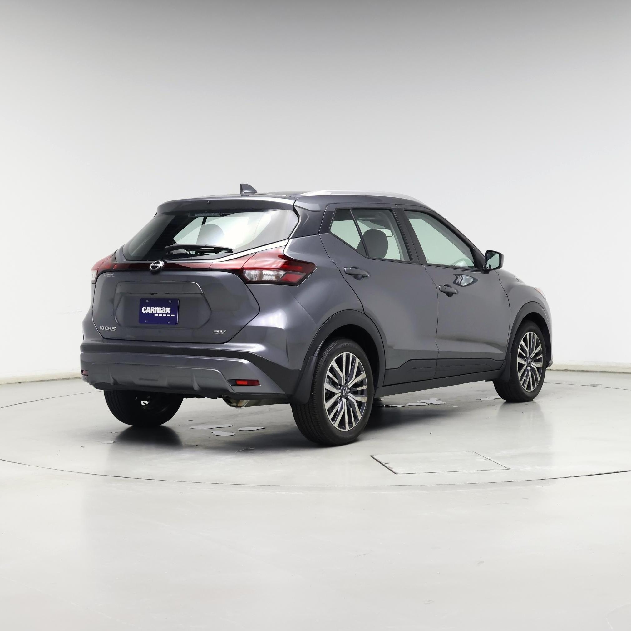 Thumbnail: 2023 Nissan Kicks - 8