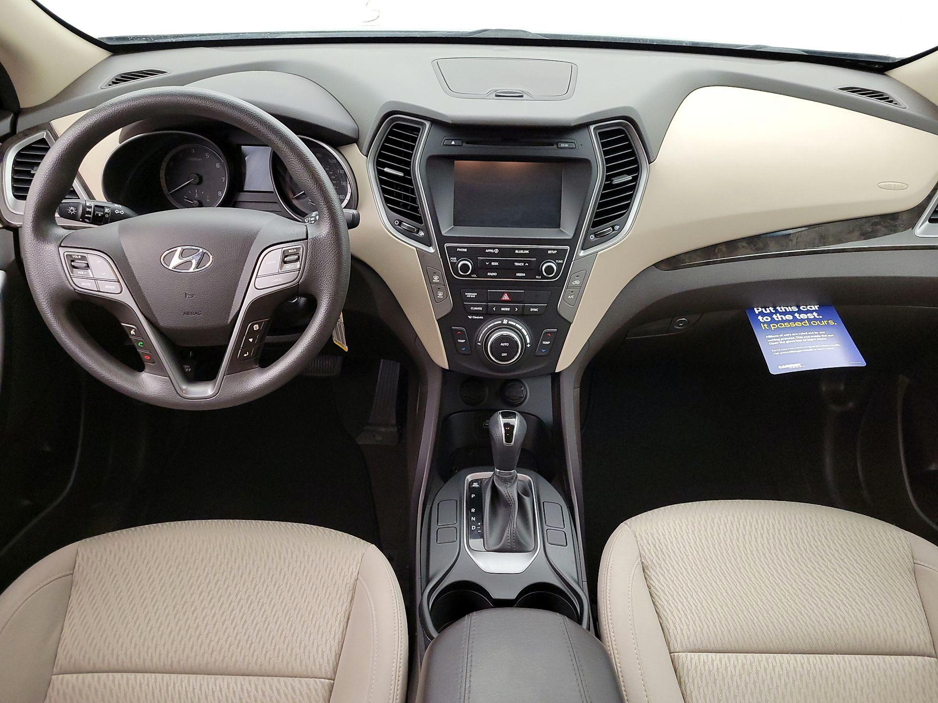 Thumbnail: 2017 Hyundai Santa Fe - 9