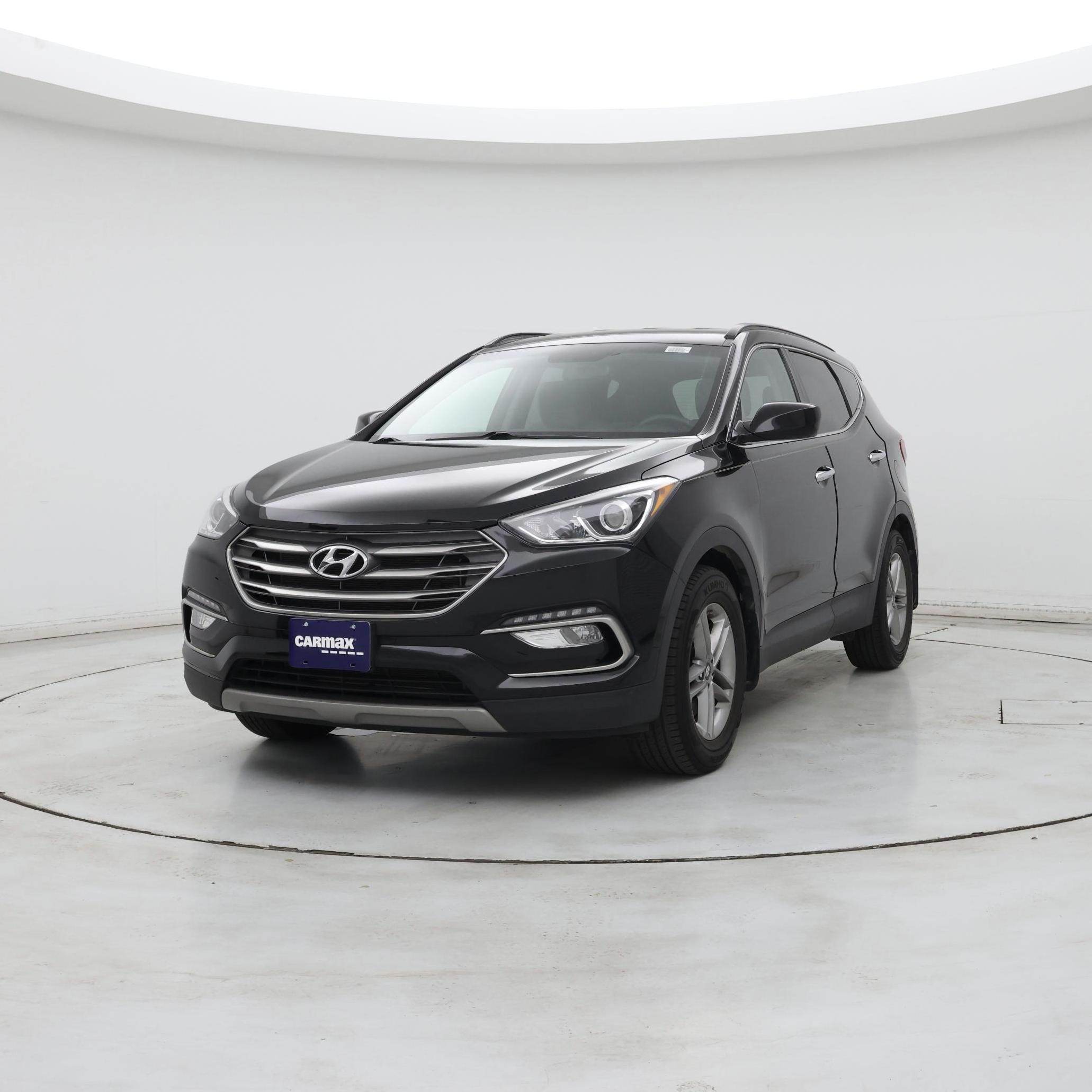 Thumbnail: 2017 Hyundai Santa Fe - 4