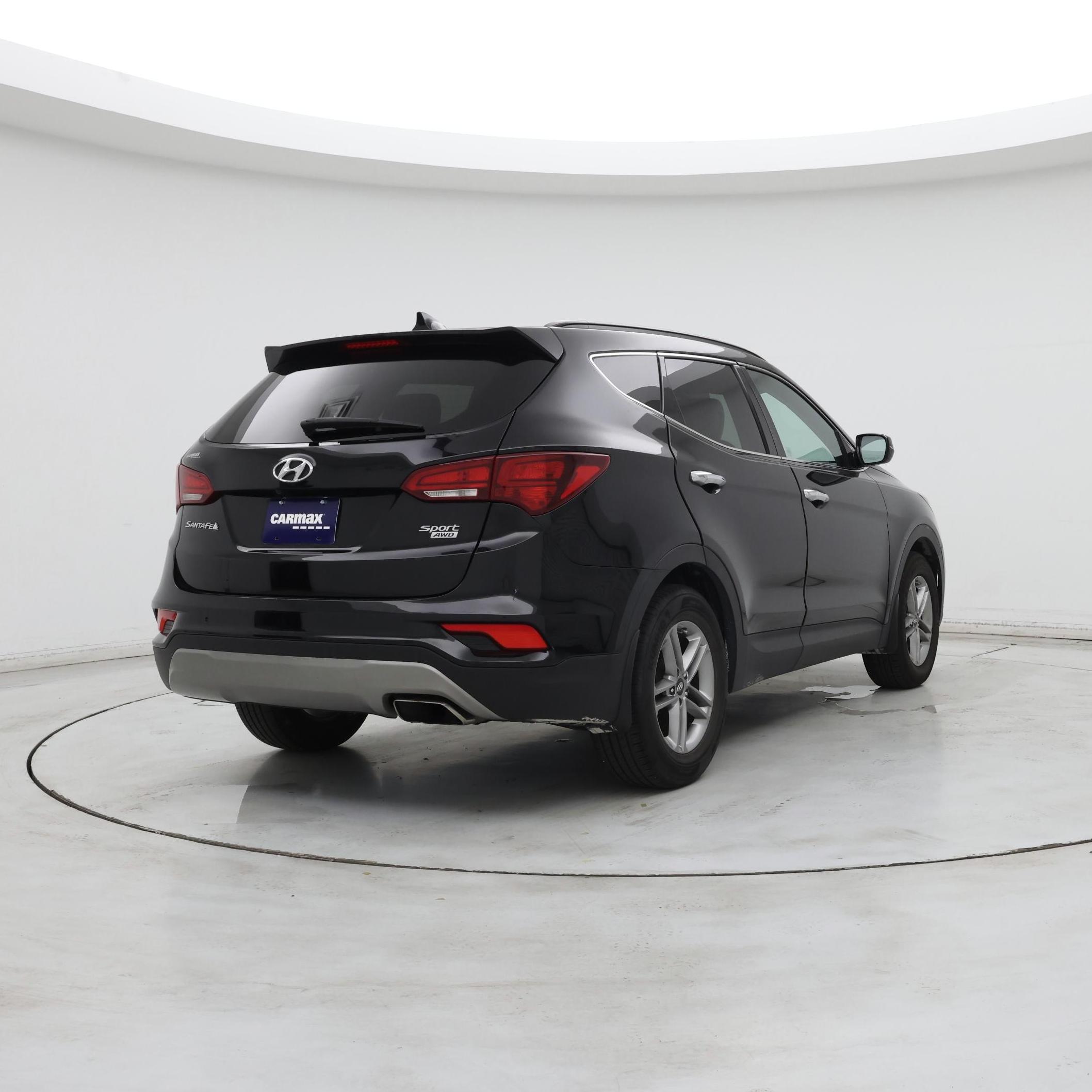 Thumbnail: 2017 Hyundai Santa Fe - 8