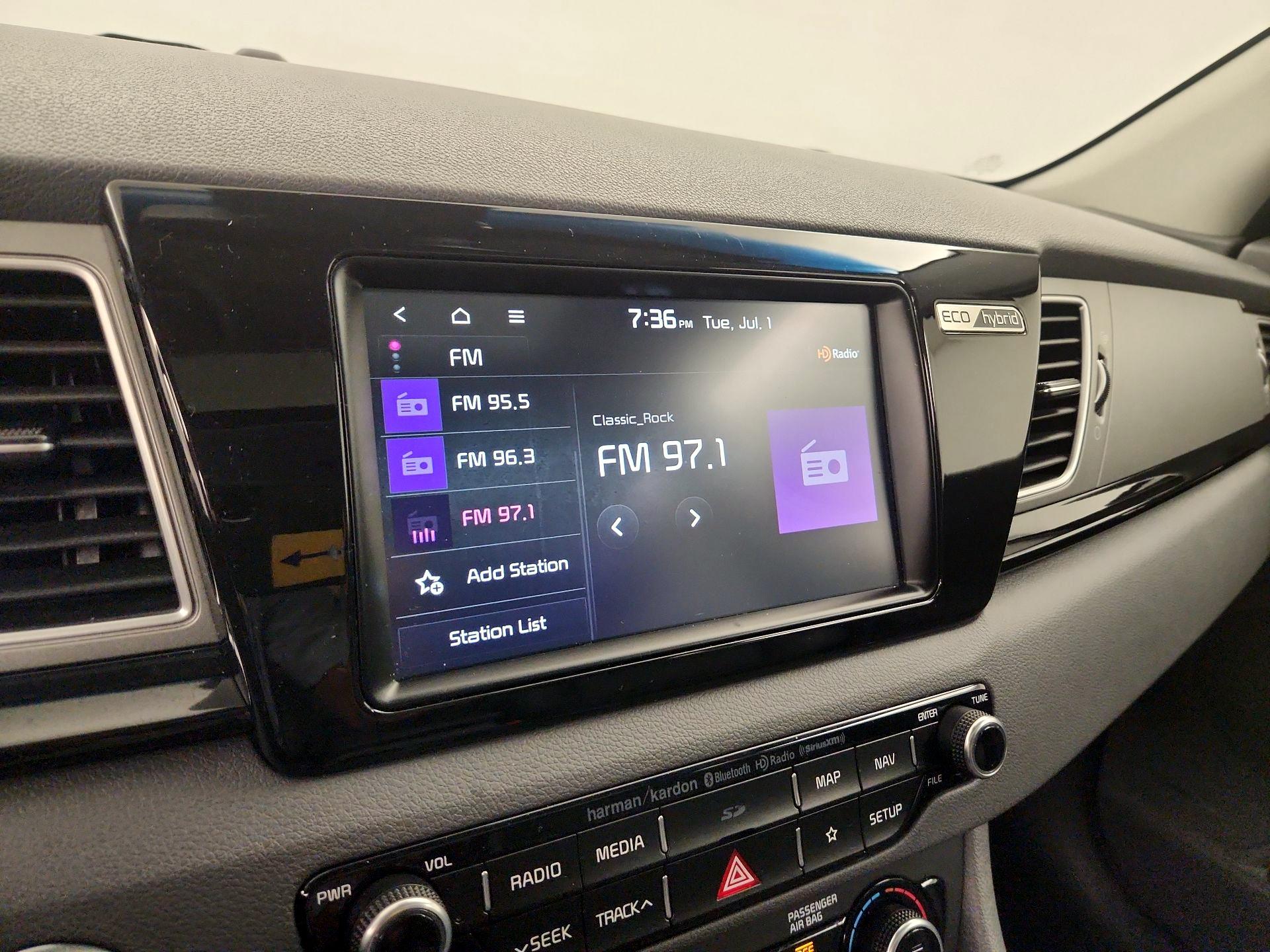 Thumbnail: 2019 Kia Niro - 16