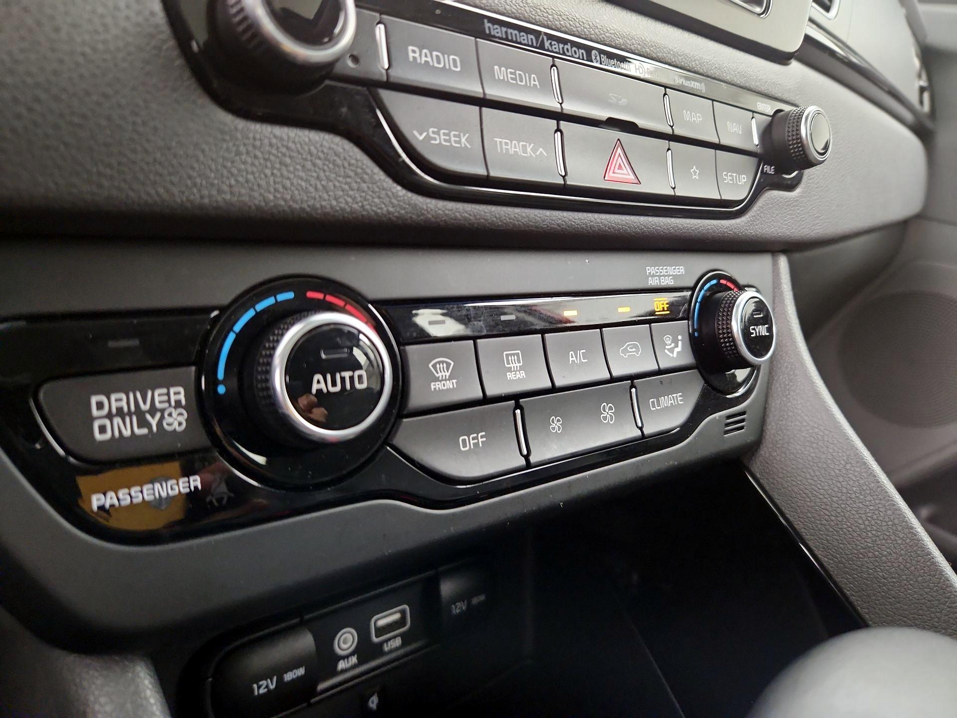 Thumbnail: 2019 Kia Niro - 17