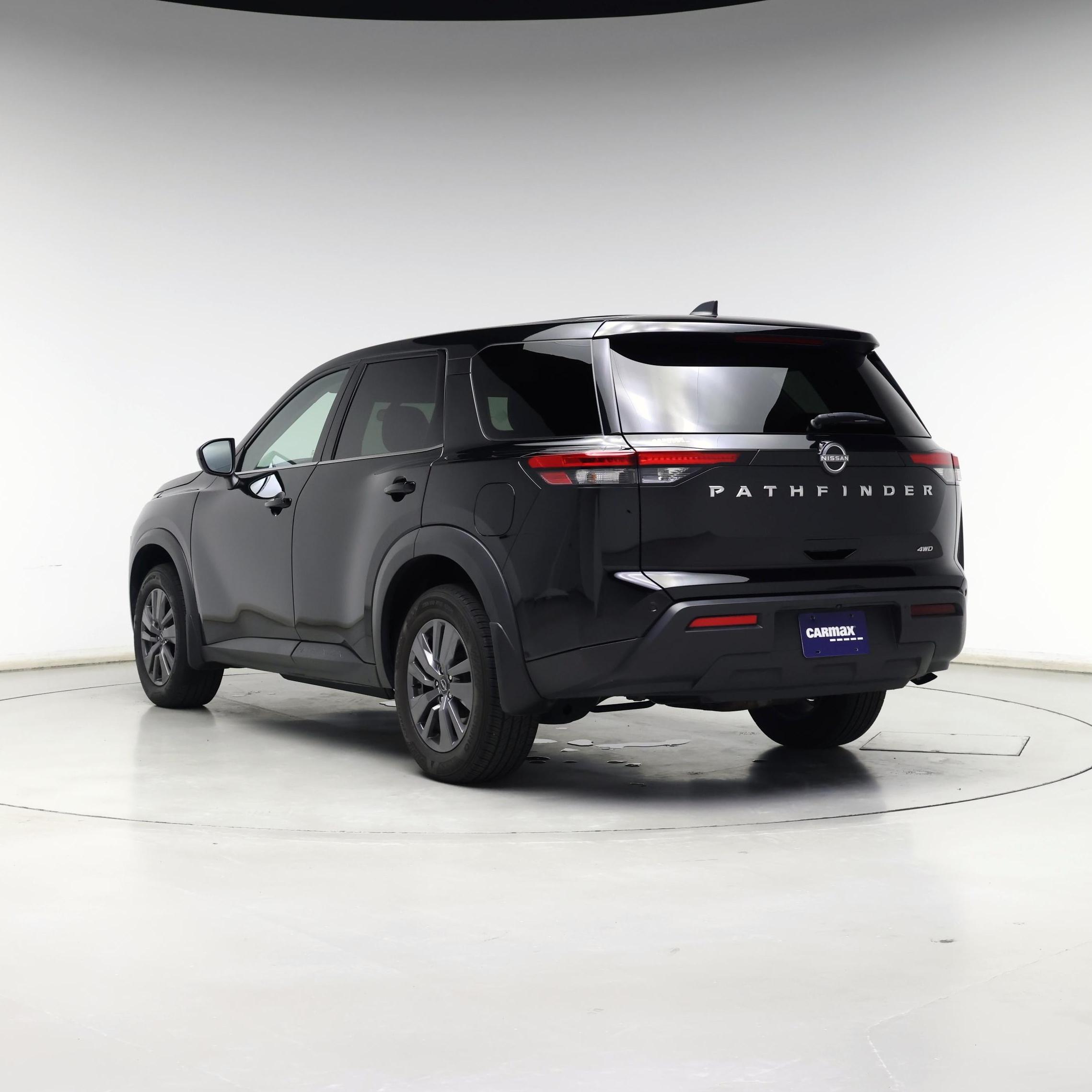 Thumbnail: 2023 Nissan Pathfinder - 2