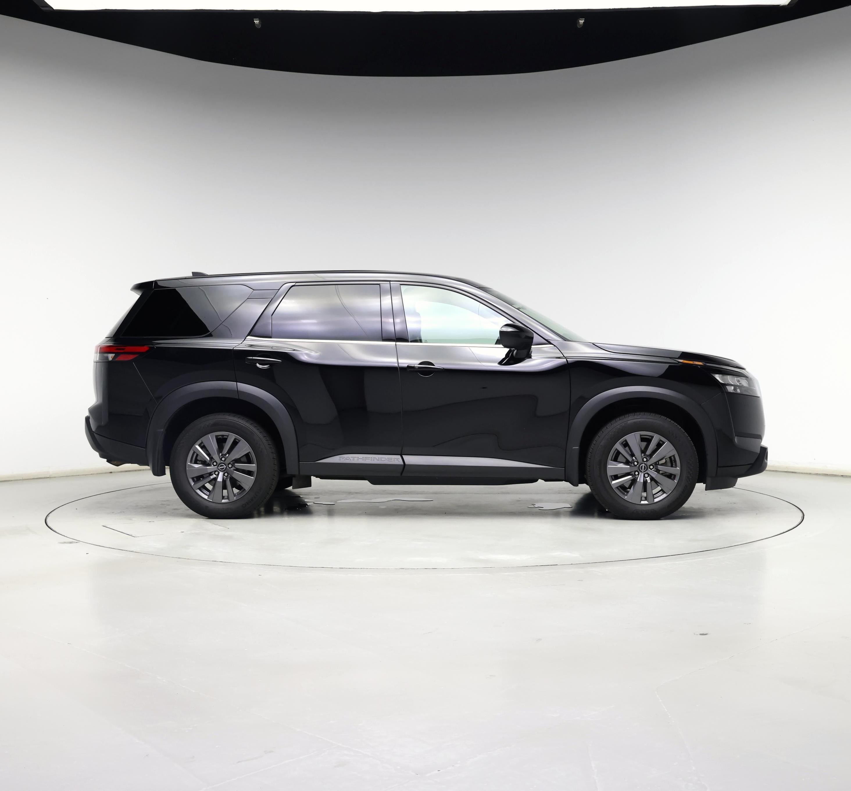 Thumbnail: 2023 Nissan Pathfinder - 7