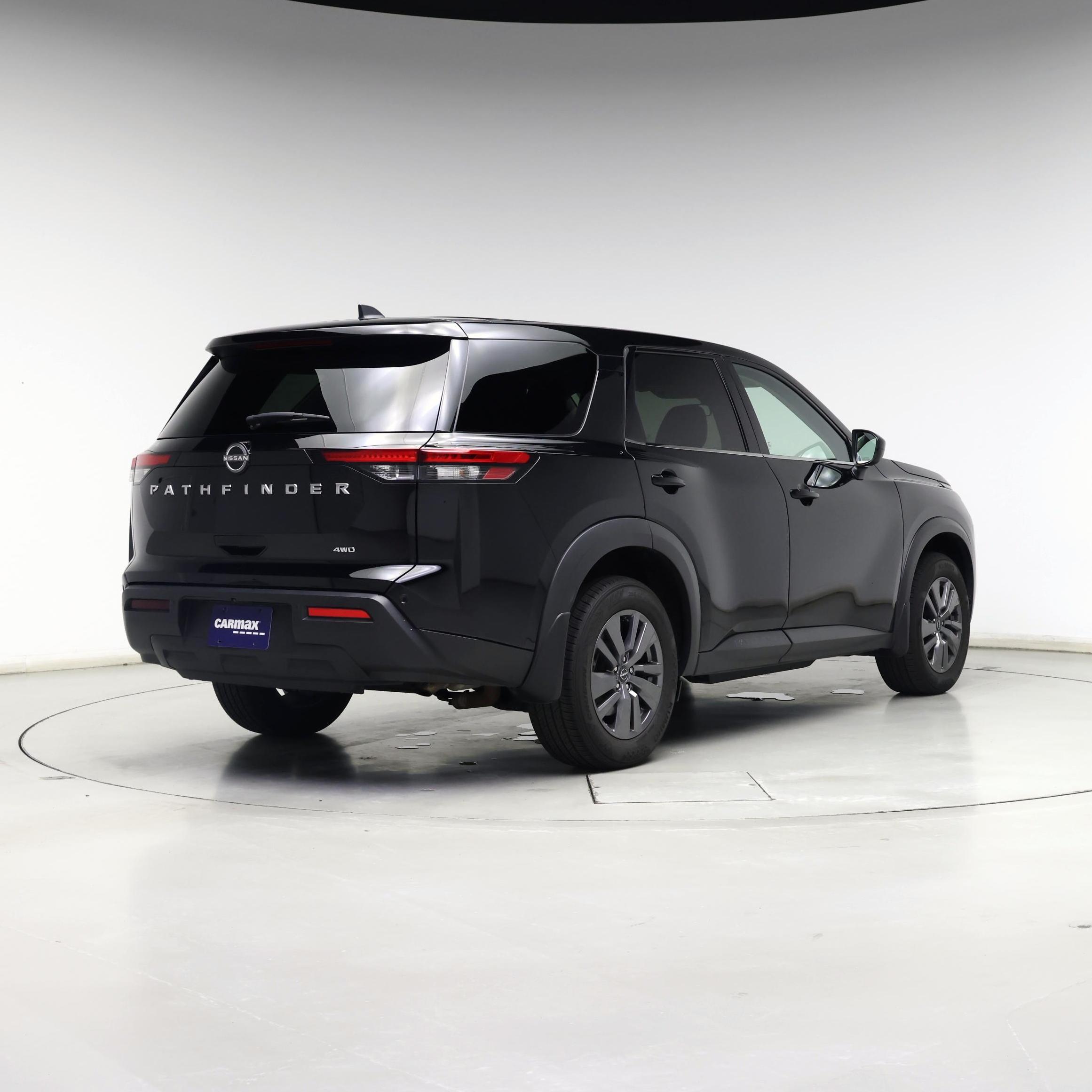 Thumbnail: 2023 Nissan Pathfinder - 8
