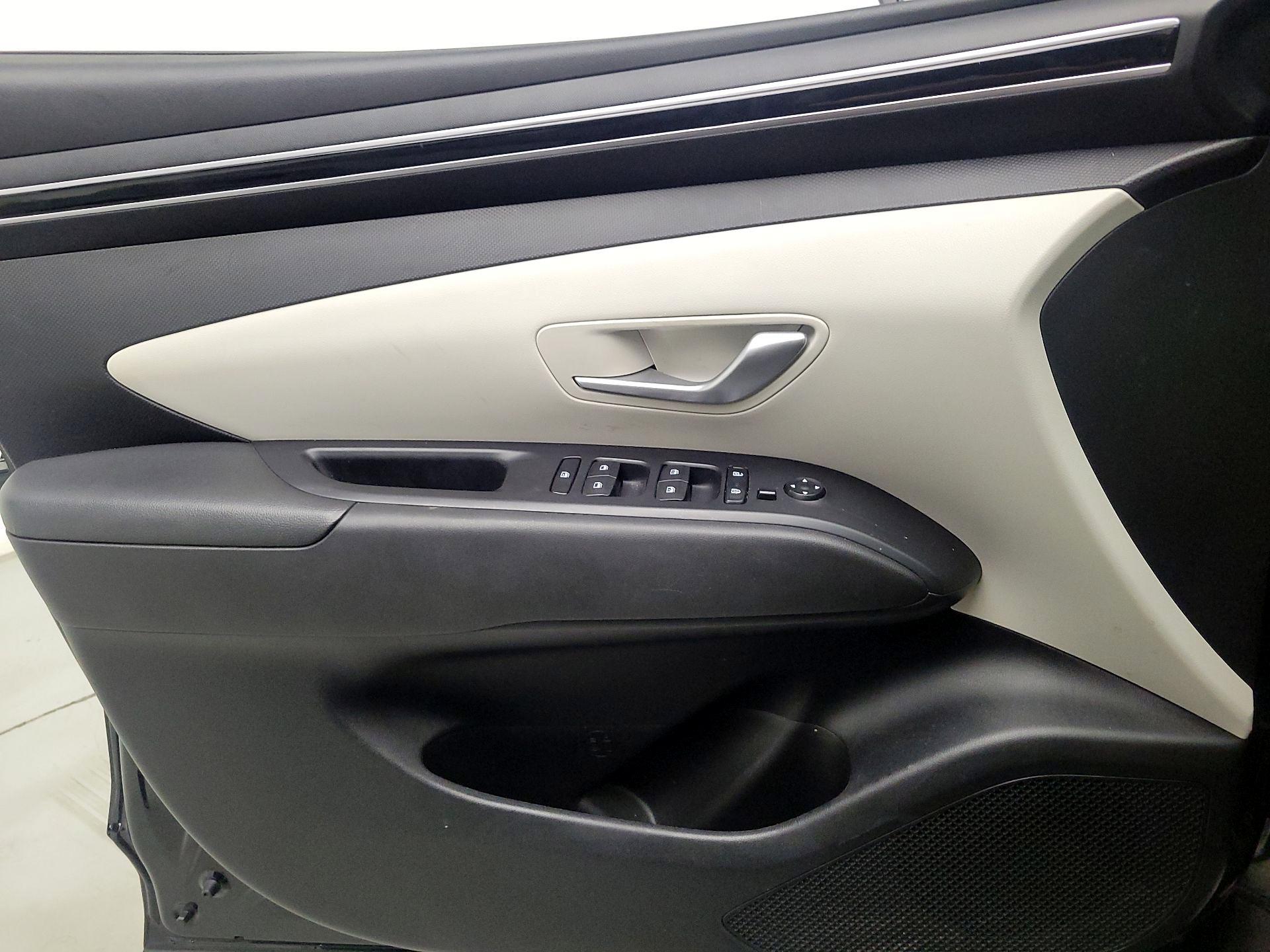 Thumbnail: 2023 Hyundai Tucson - 12