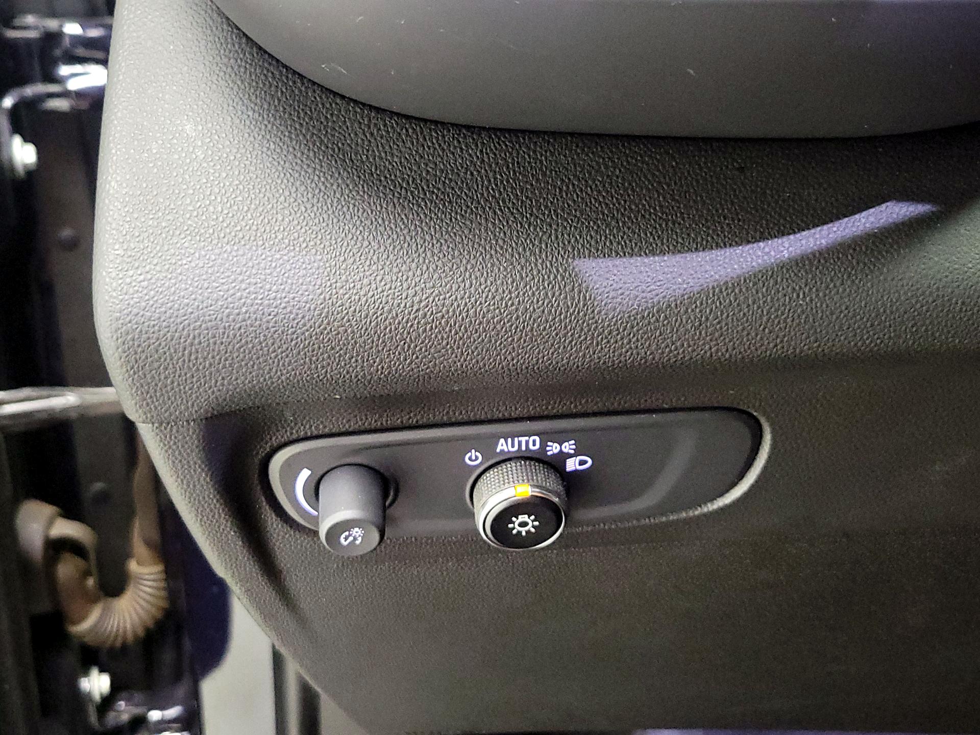 Thumbnail: 2021 Buick Envision - 13