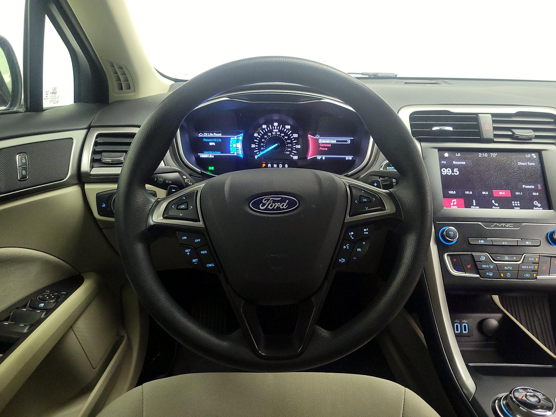 Thumbnail: 2019 Ford Fusion - 10
