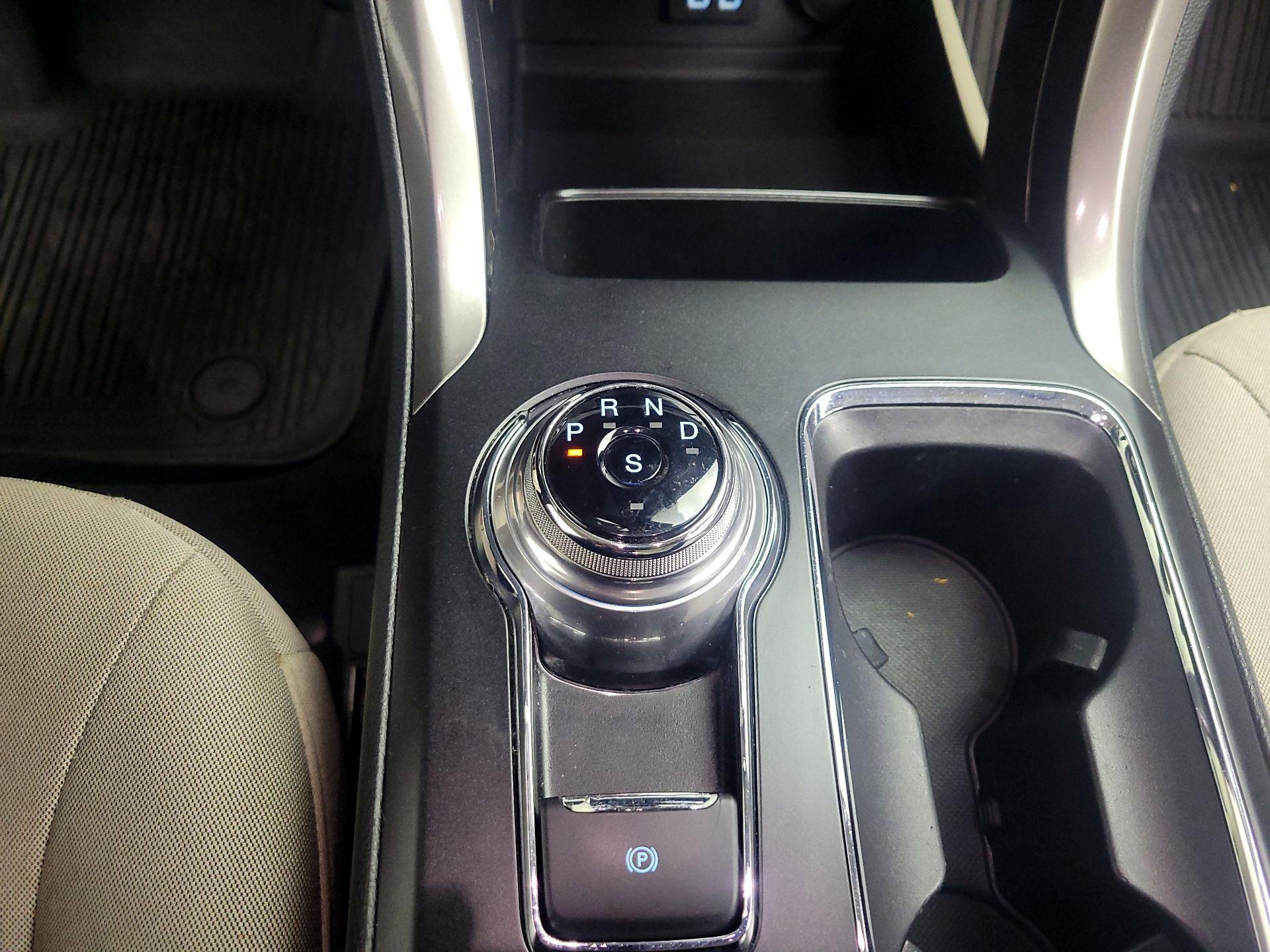 Thumbnail: 2019 Ford Fusion - 16