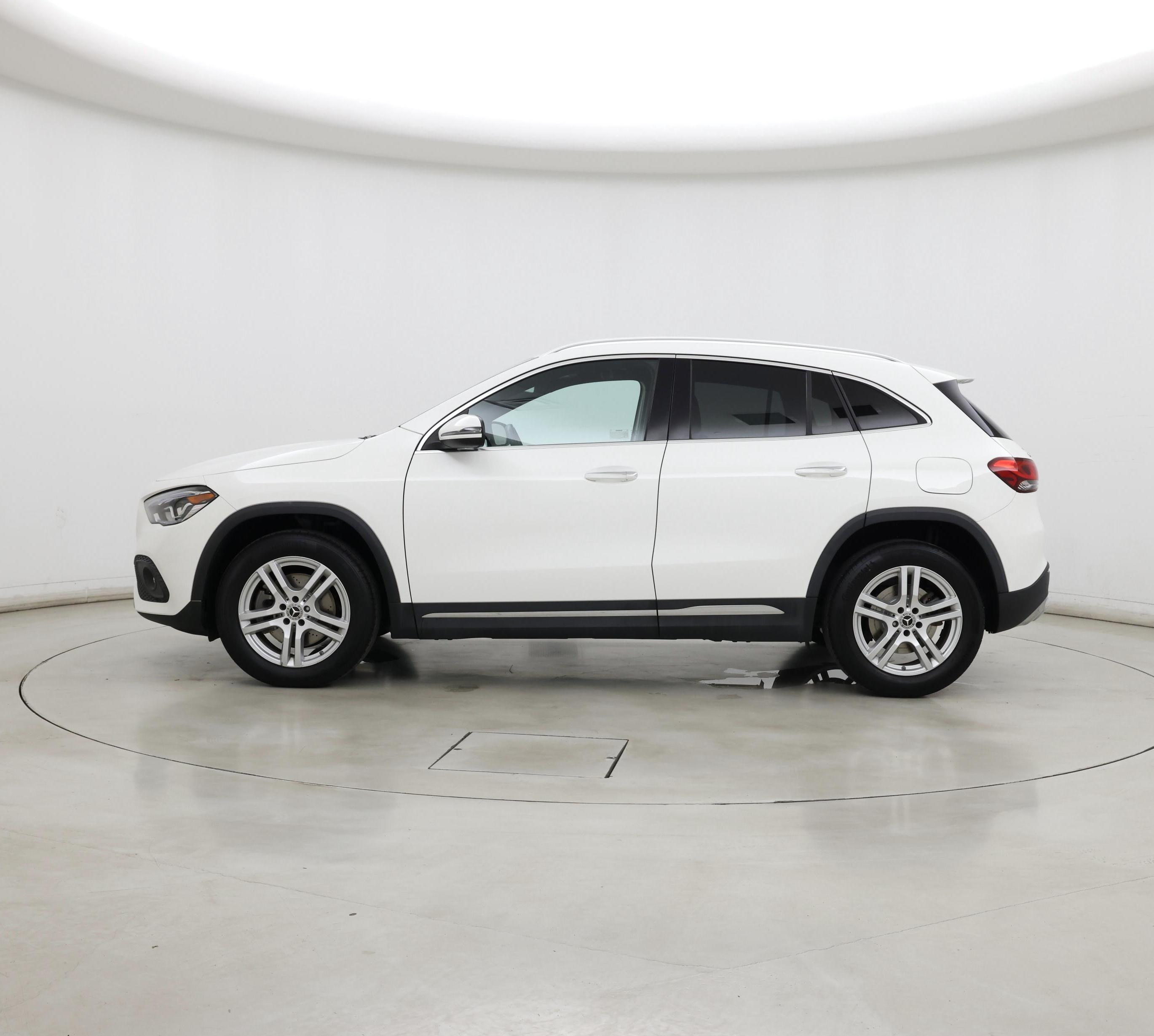 Thumbnail: 2022 Mercedes-Benz GLA - 3