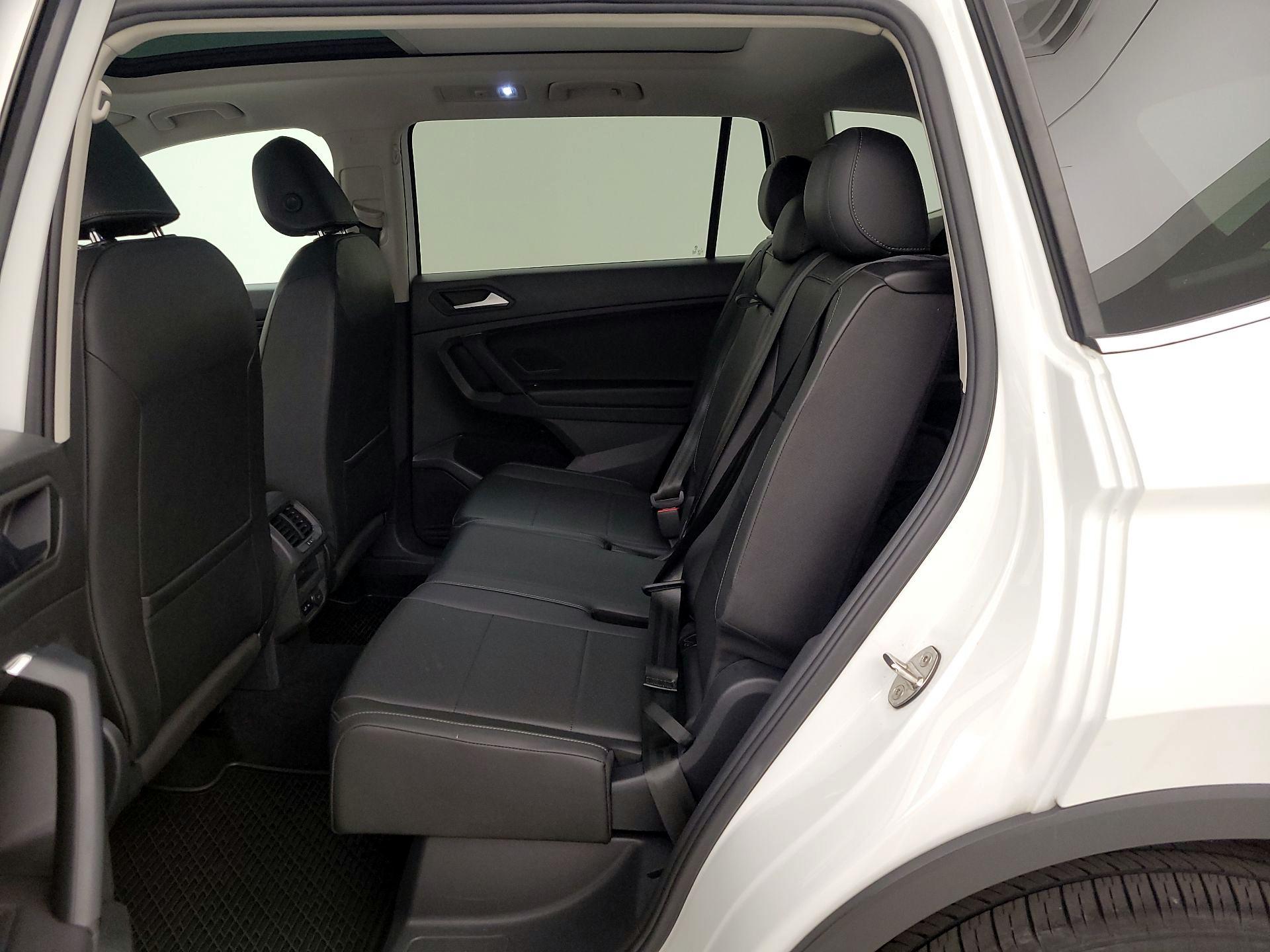 Thumbnail: 2019 Volkswagen Tiguan - 20