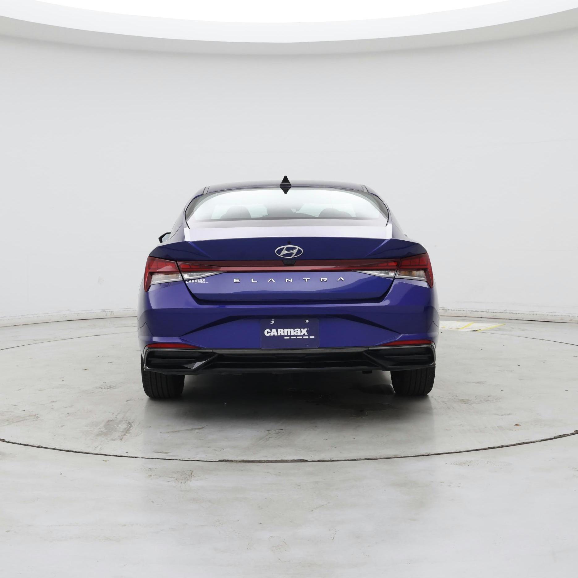 Thumbnail: 2022 Hyundai Elantra - 6