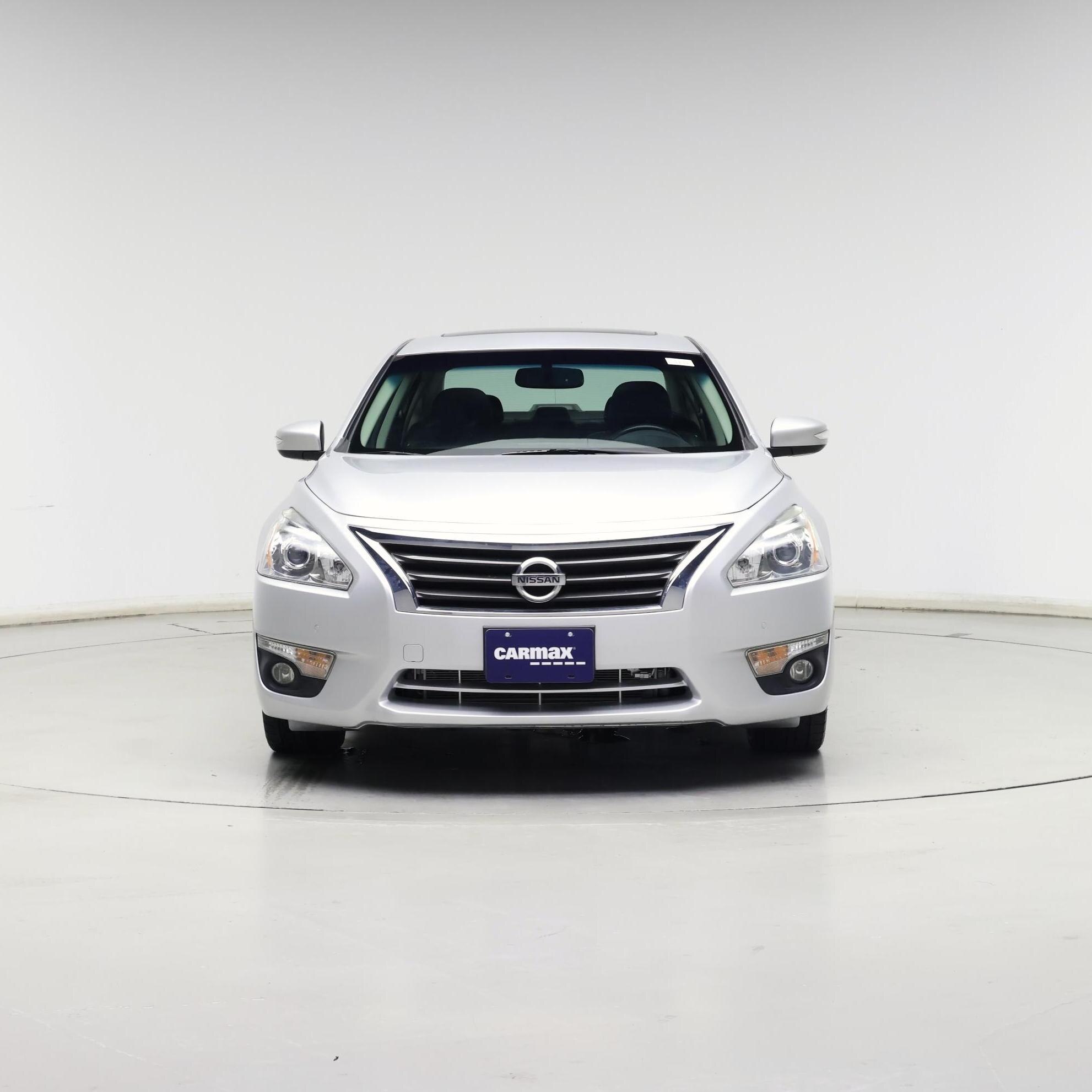 Thumbnail: 2015 Nissan Altima - 5