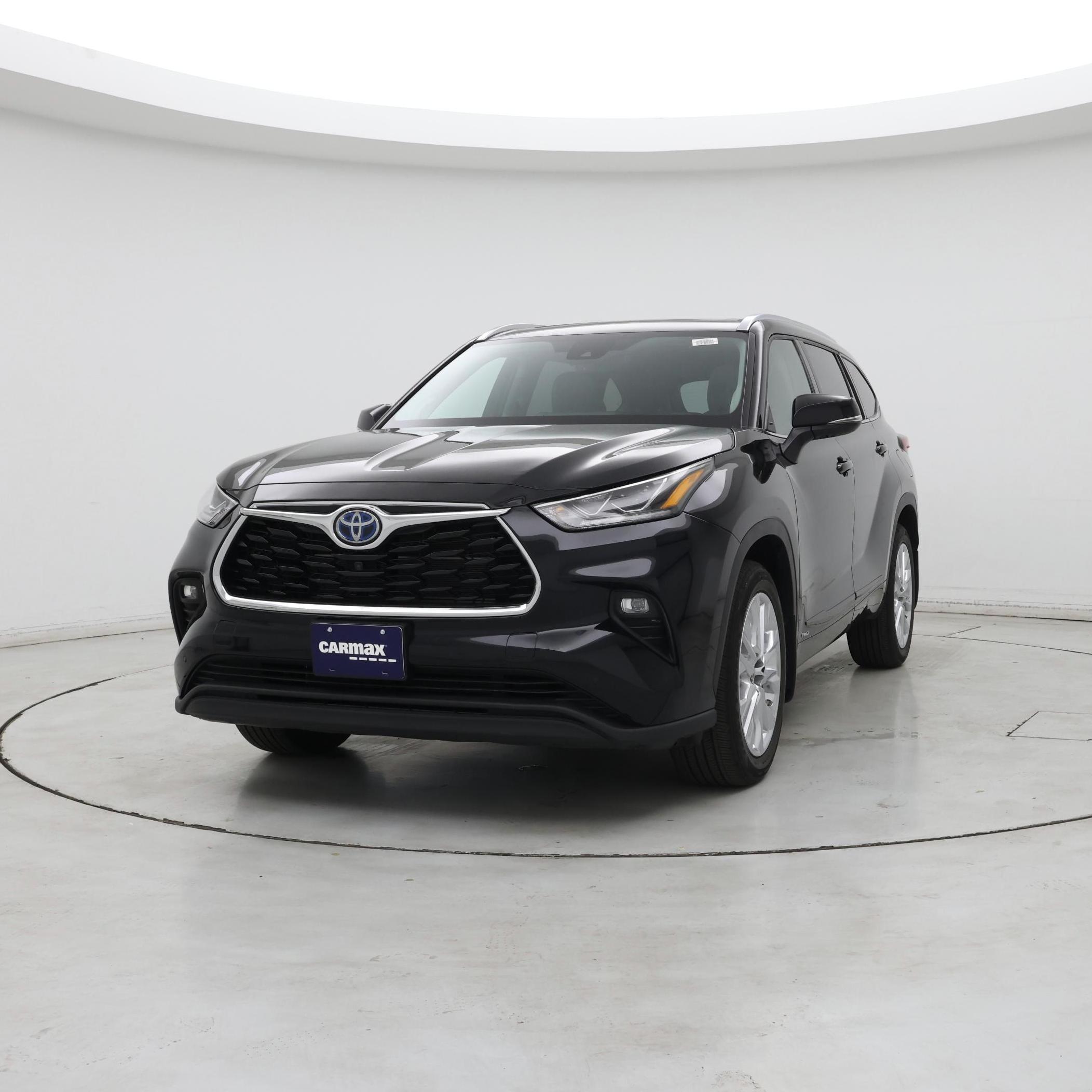 Thumbnail: 2022 Toyota Highlander - 4