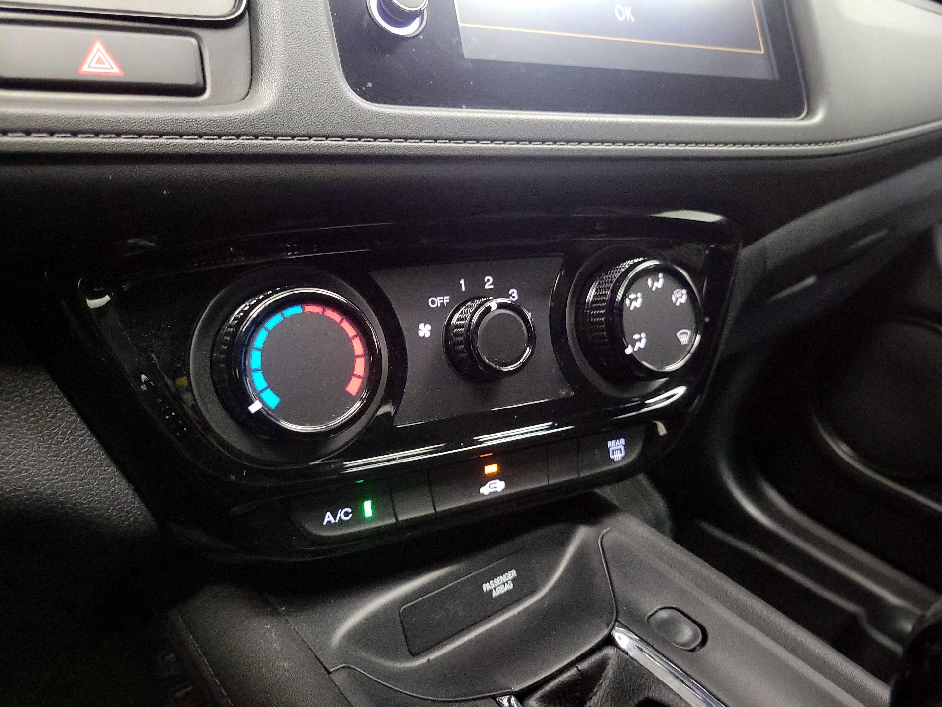 Thumbnail: 2022 Honda HR-V - 16
