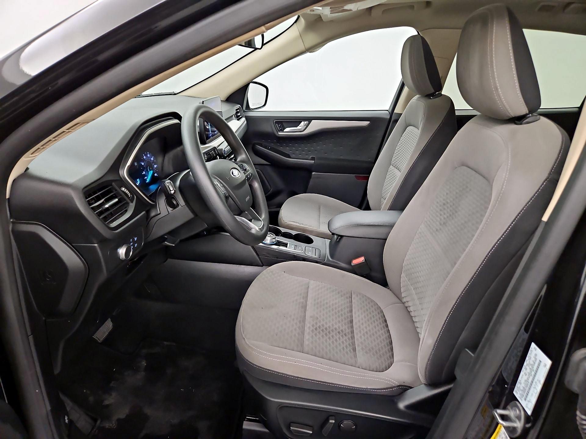 Thumbnail: 2020 Ford Escape - 11