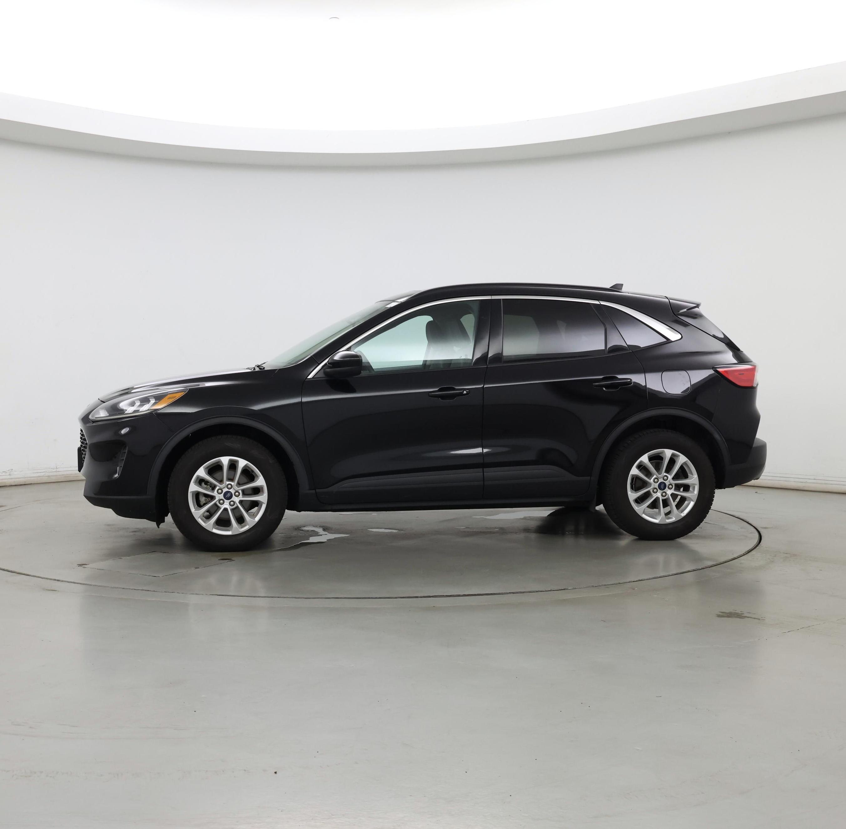 Thumbnail: 2020 Ford Escape - 3