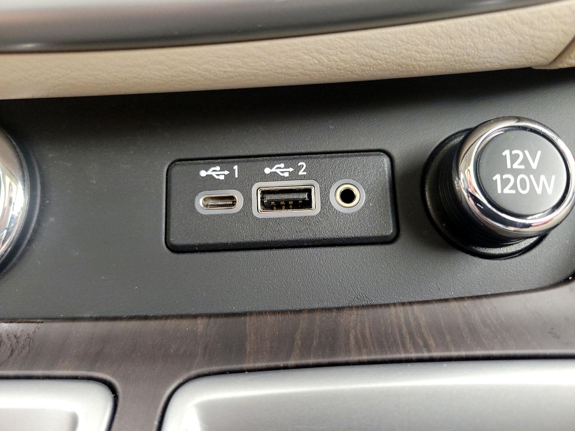 Thumbnail: 2020 Nissan Murano - 19