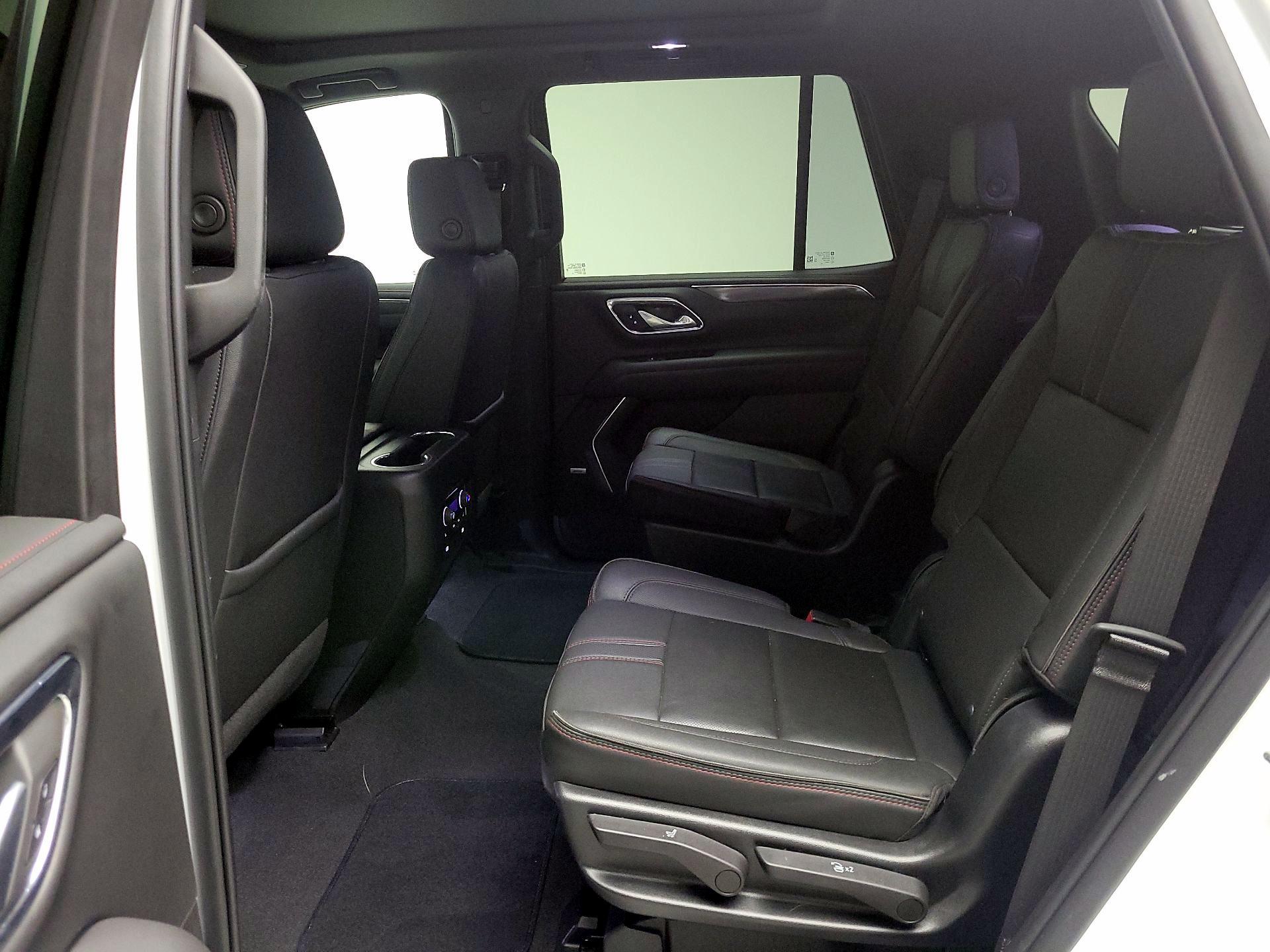 Thumbnail: 2022 Chevrolet Tahoe - 20