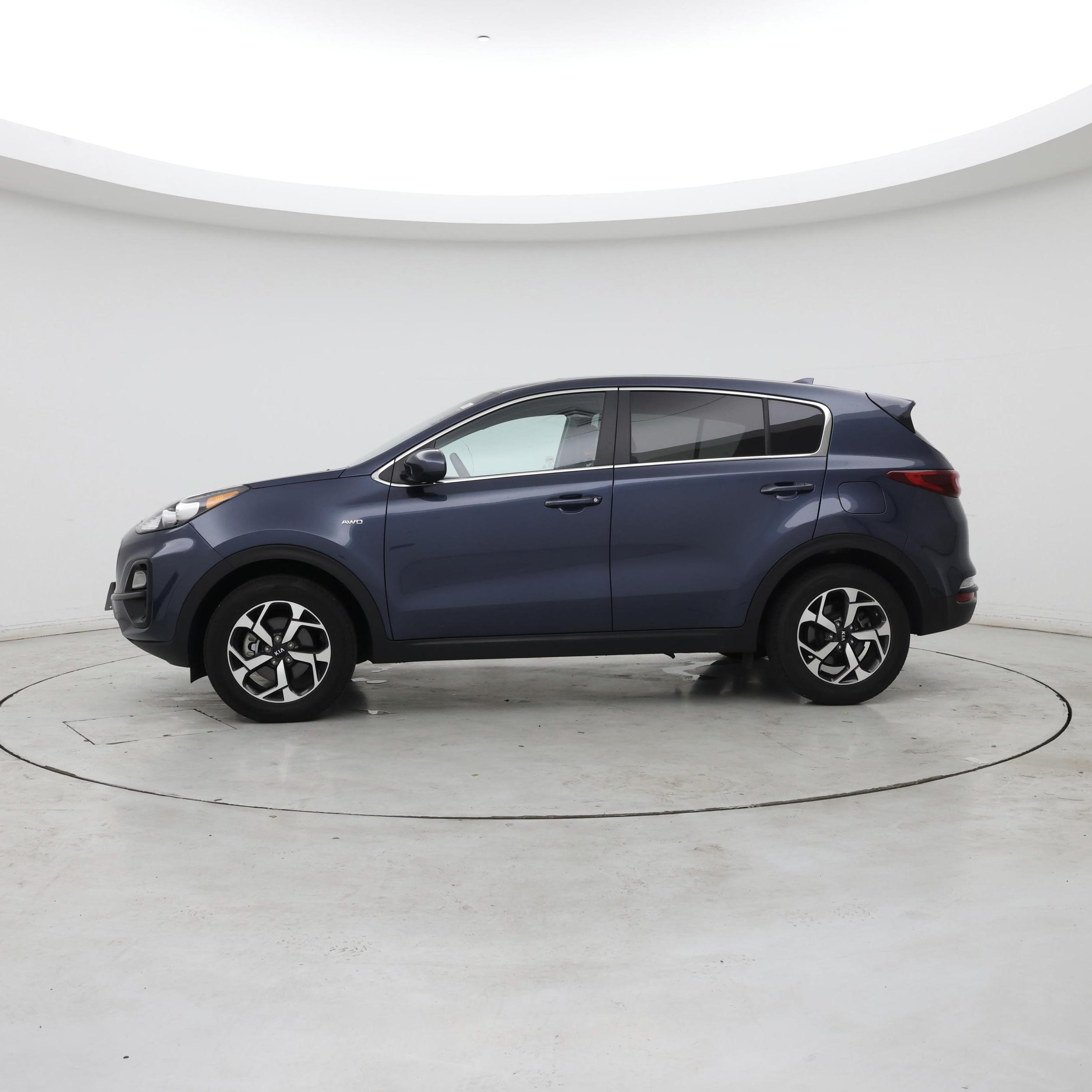 Thumbnail: 2021 Kia Sportage - 3