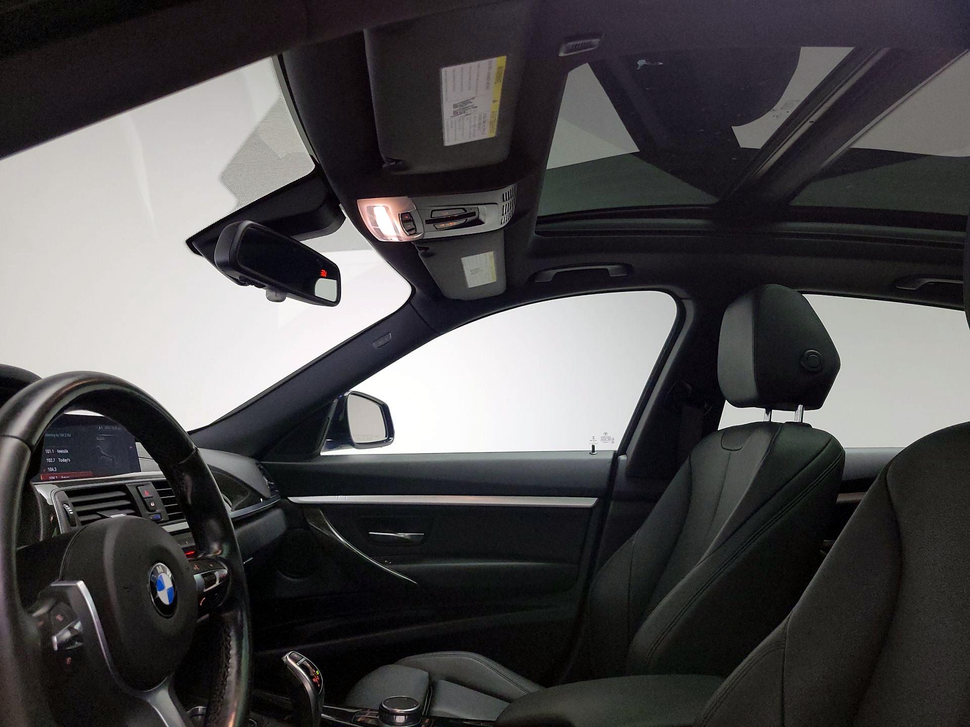 Thumbnail: 2018 BMW 3 Series - 20