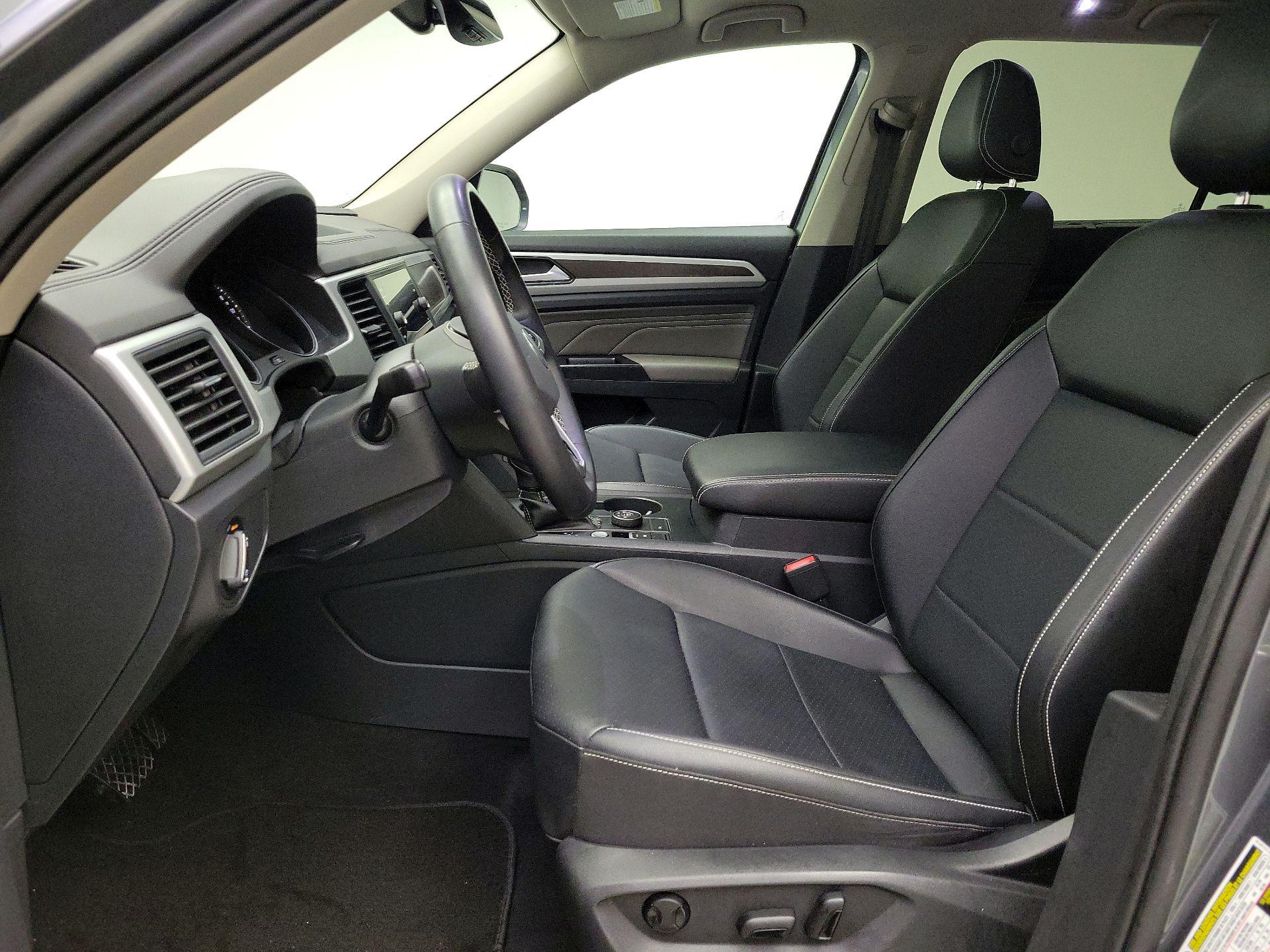 Thumbnail: 2021 Volkswagen Atlas - 11