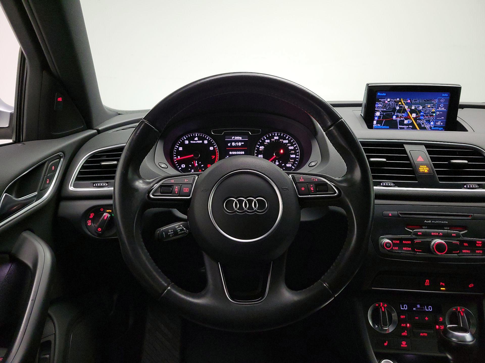 Thumbnail: 2015 Audi Q3 - 10