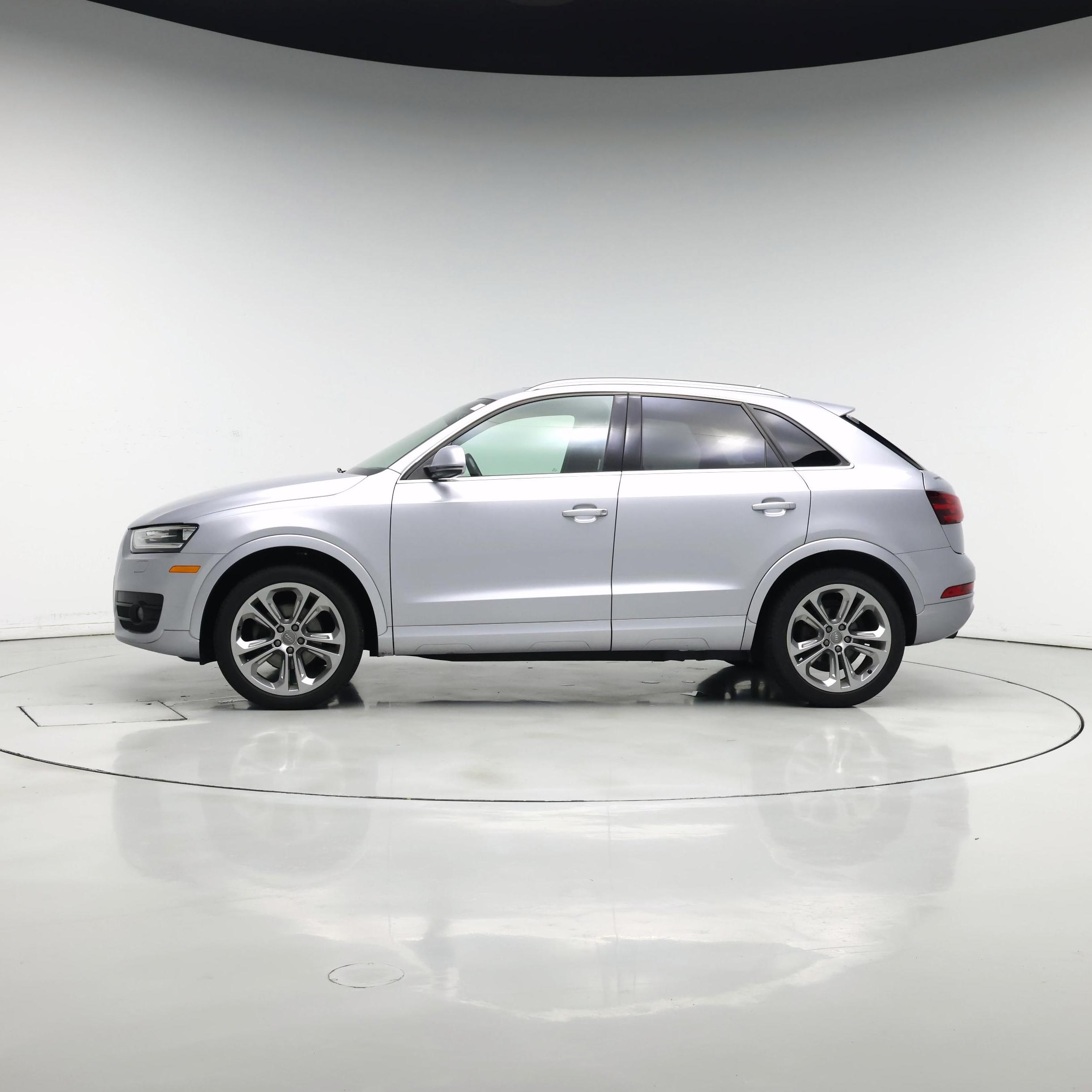 Thumbnail: 2015 Audi Q3 - 3