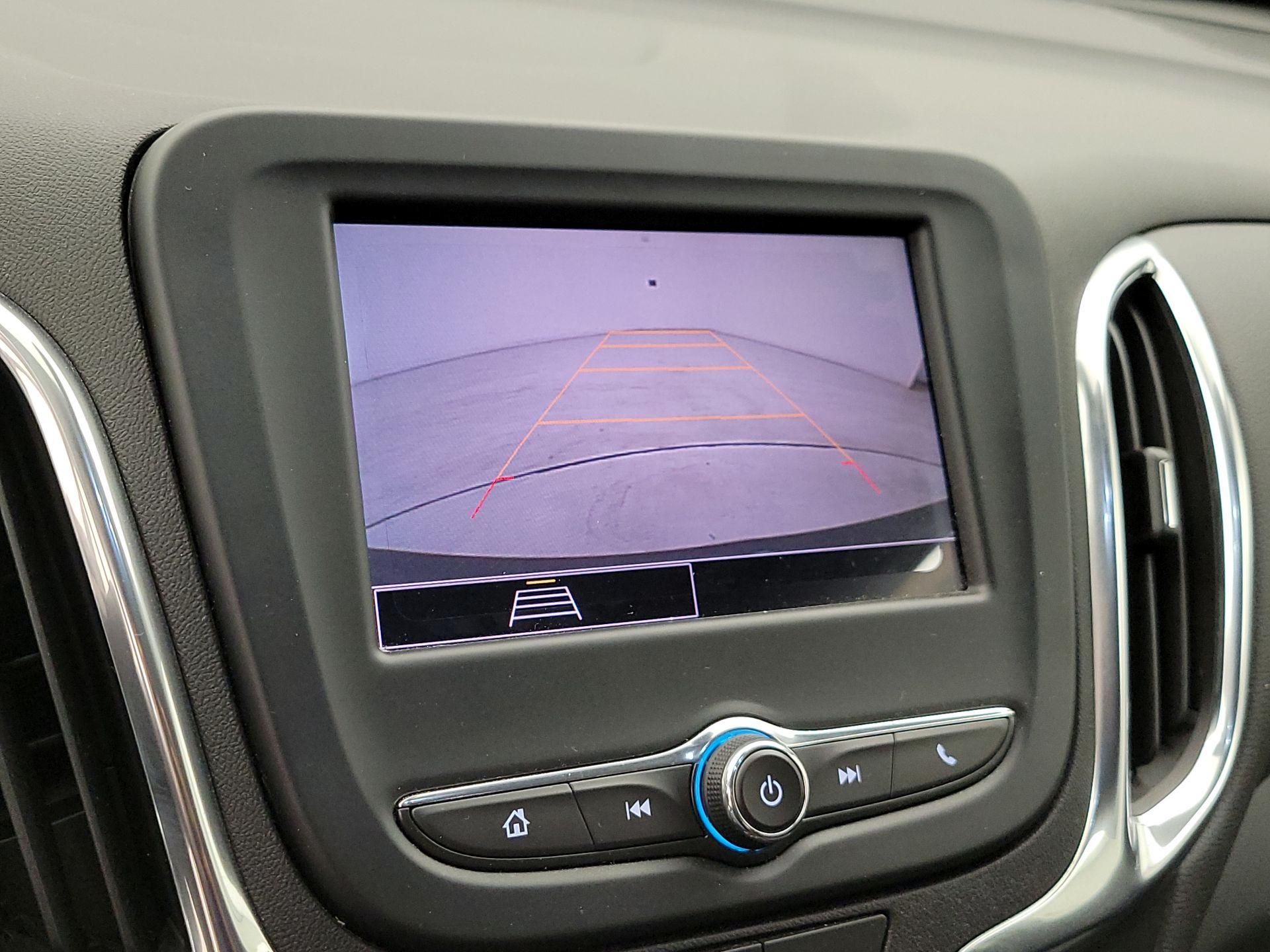 Thumbnail: 2022 Chevrolet Equinox - 14