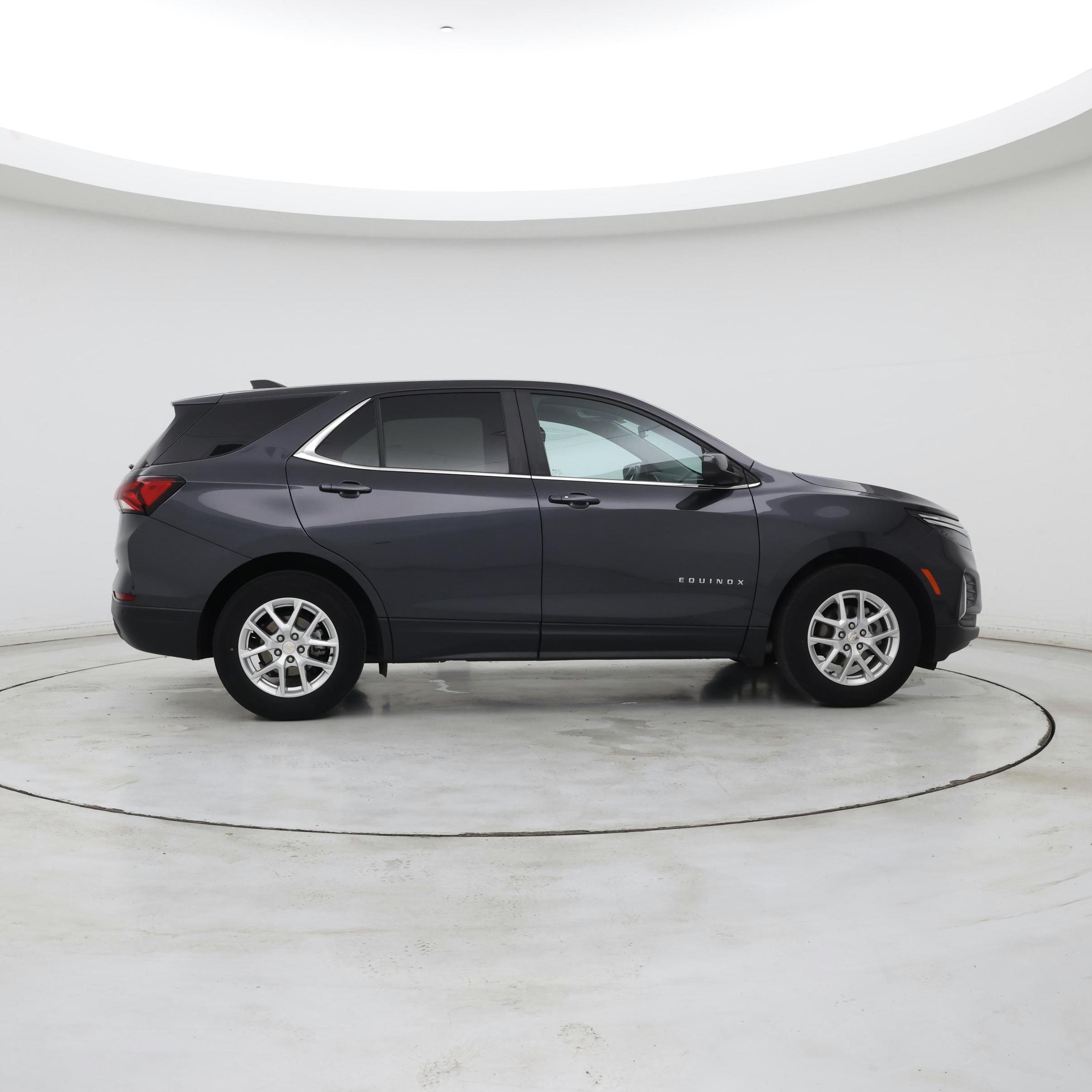Thumbnail: 2022 Chevrolet Equinox - 7