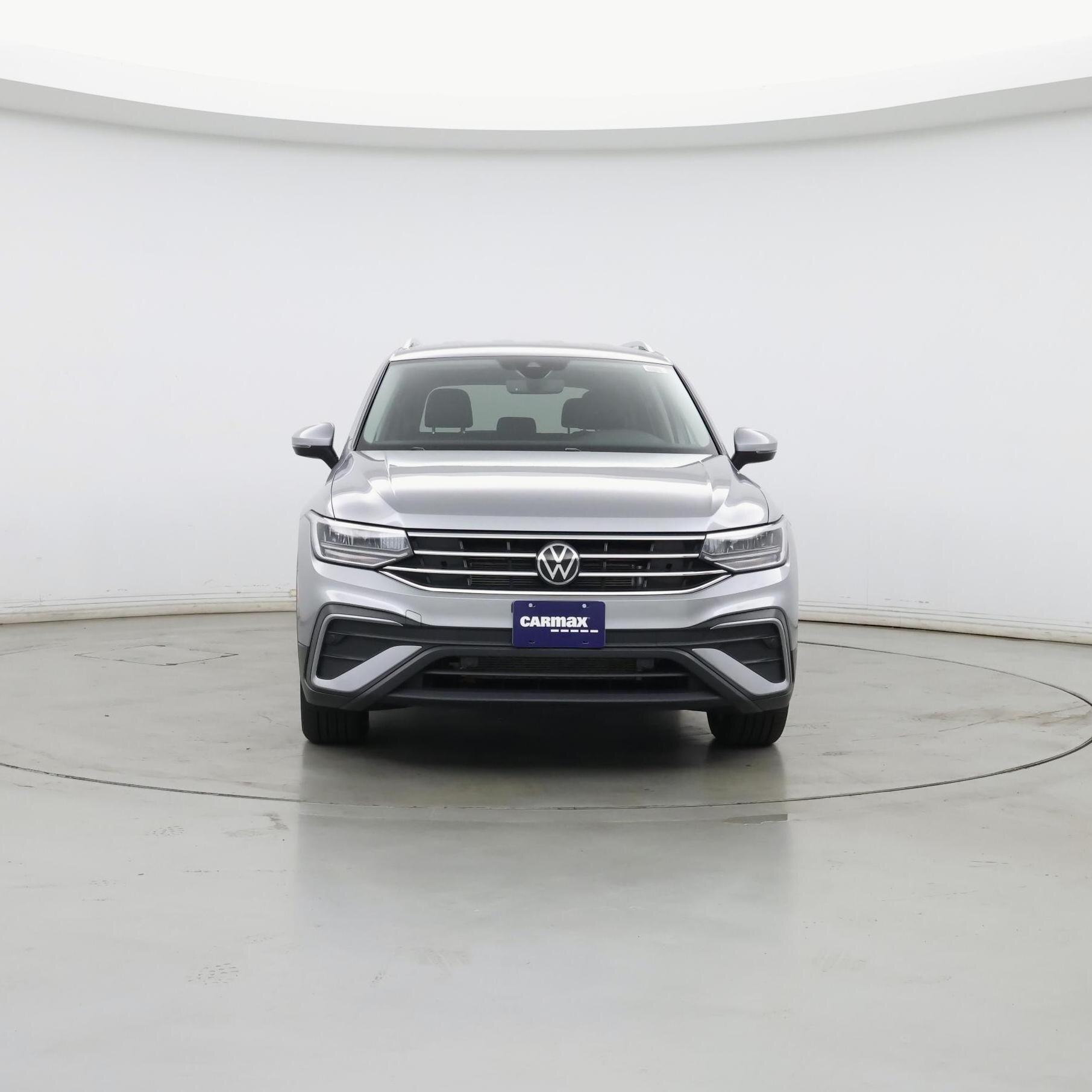 Thumbnail: 2022 Volkswagen Tiguan - 5