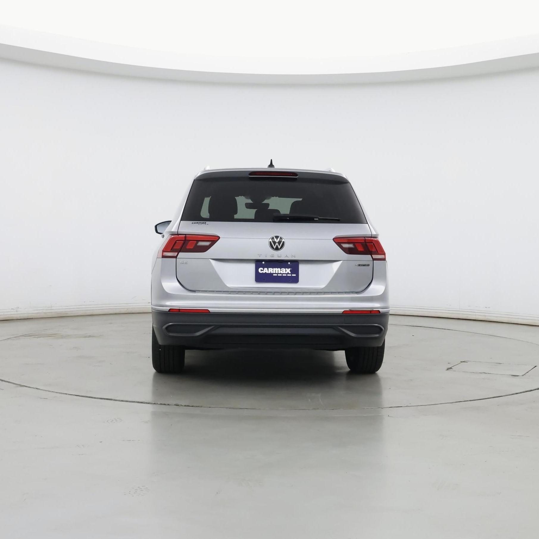 Thumbnail: 2022 Volkswagen Tiguan - 6