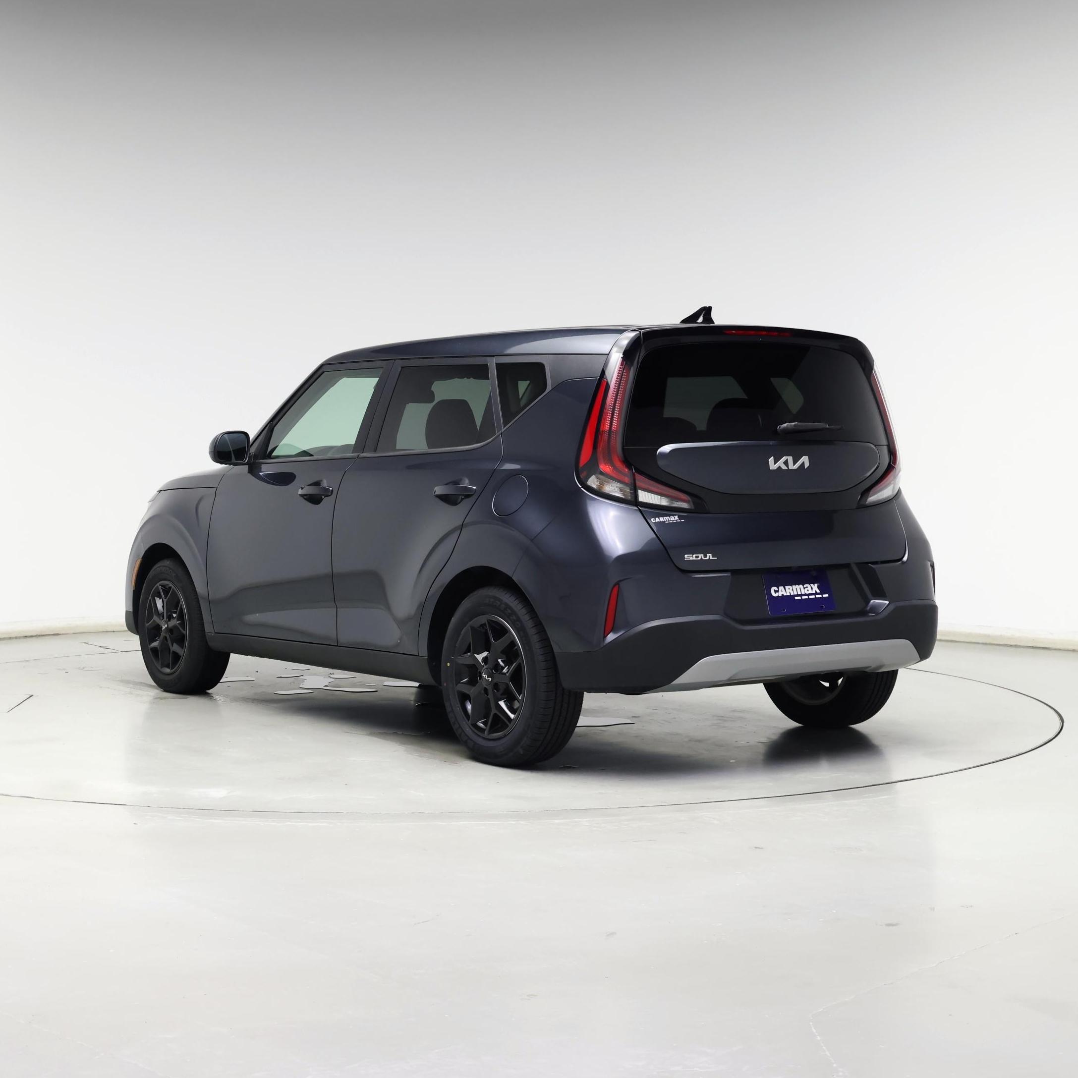 Thumbnail: 2023 Kia Soul - 2