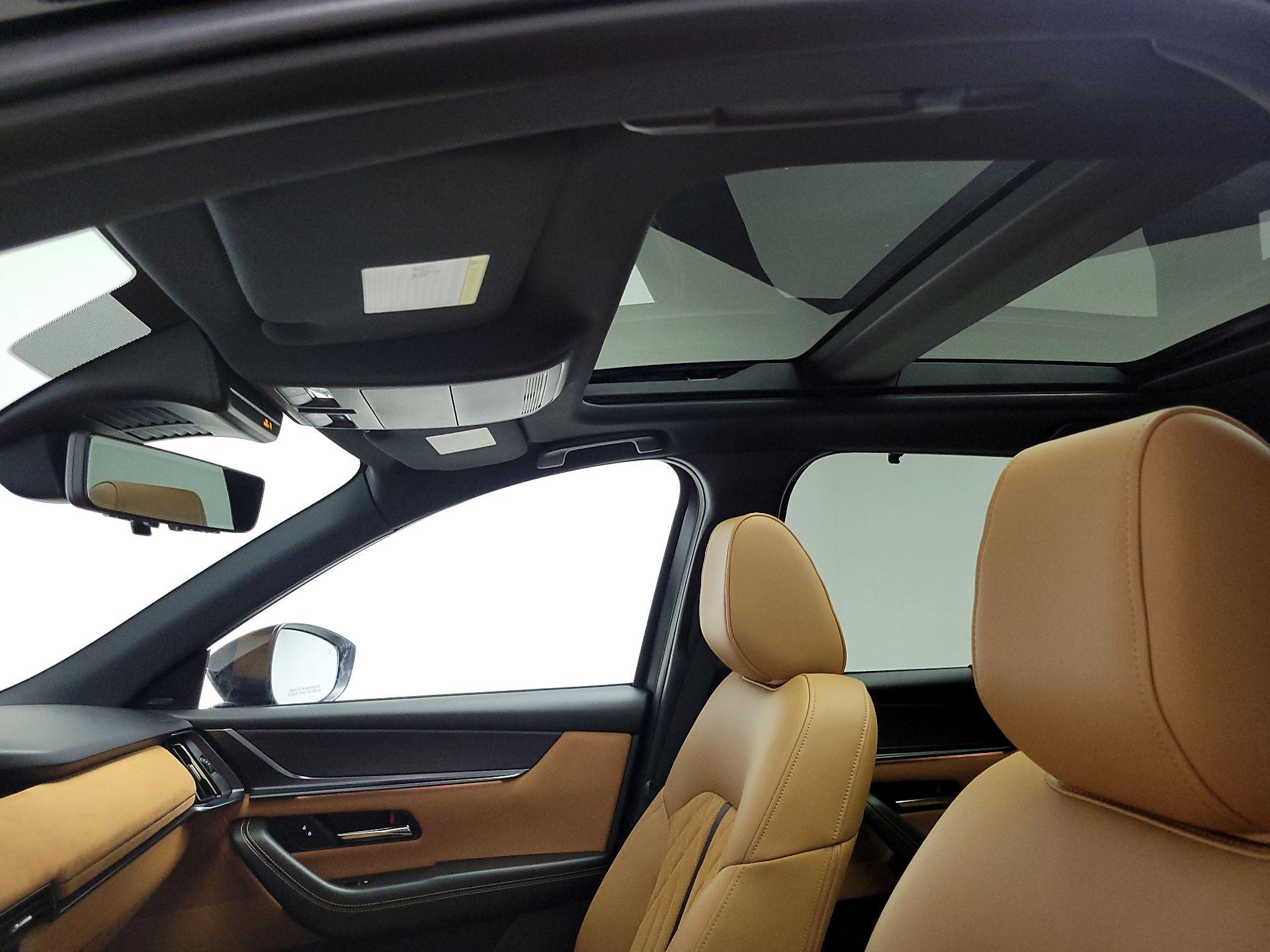 Thumbnail: 2025 Mazda CX-70 - 20