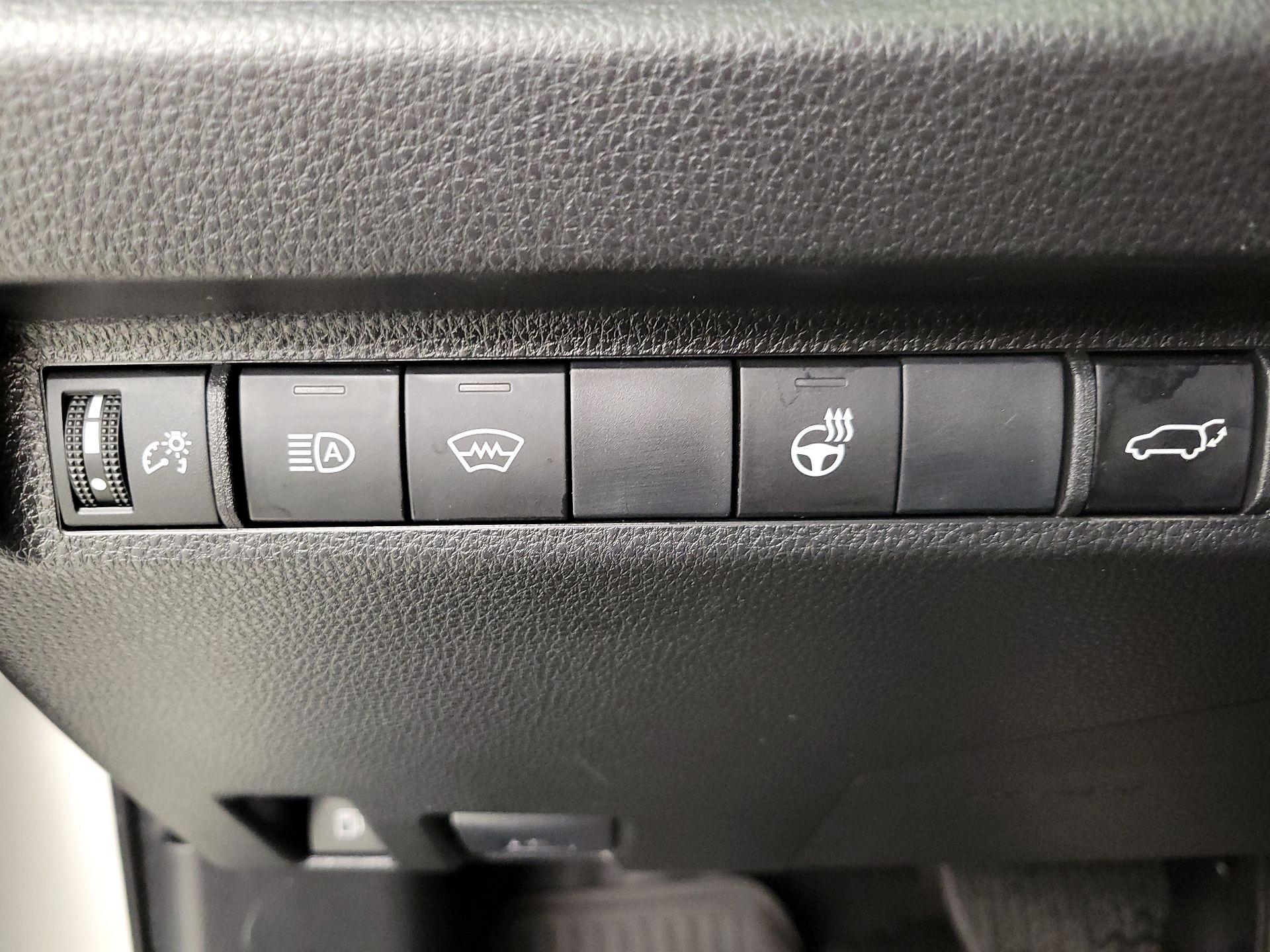 Thumbnail: 2024 Toyota RAV4 - 13