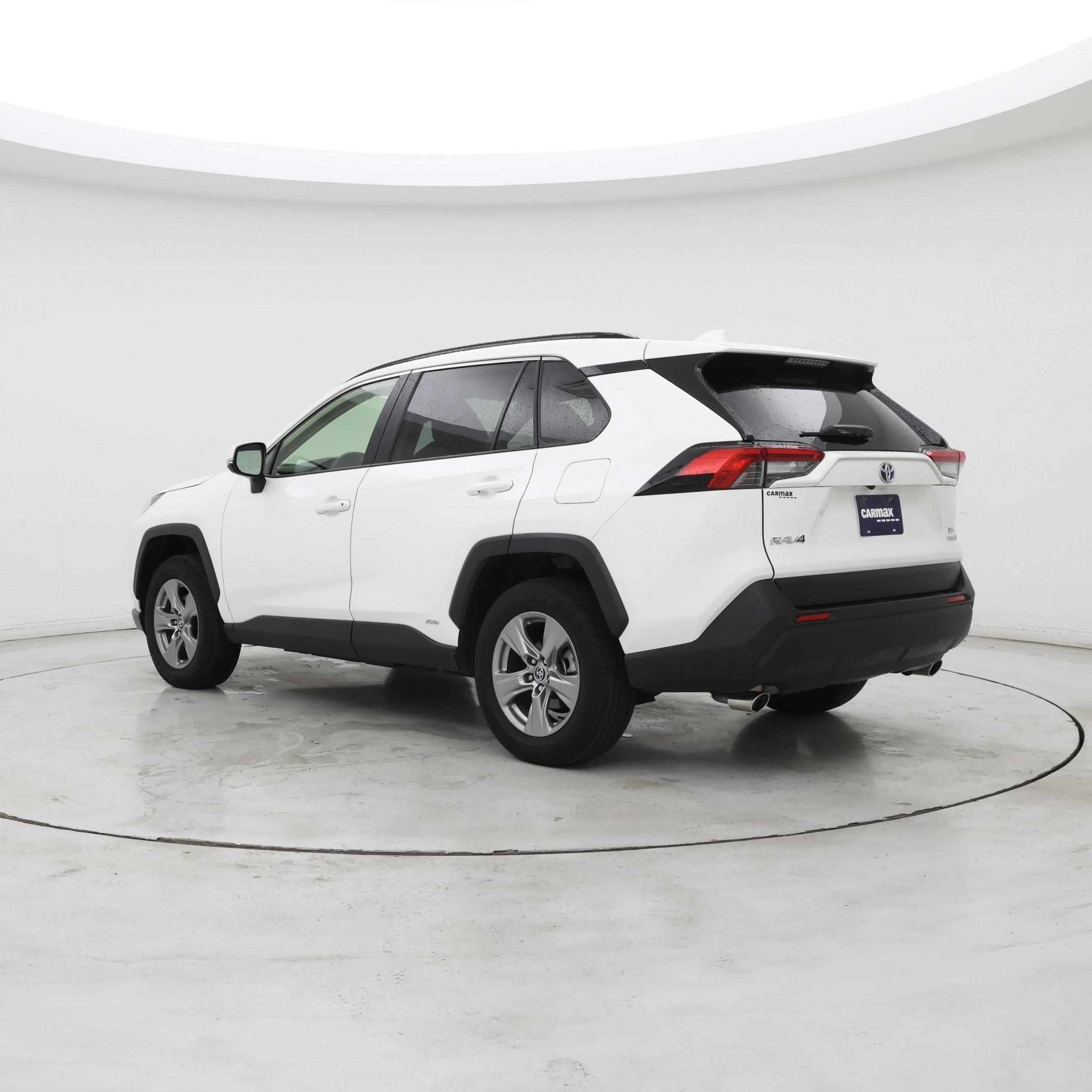 Thumbnail: 2024 Toyota RAV4 - 2