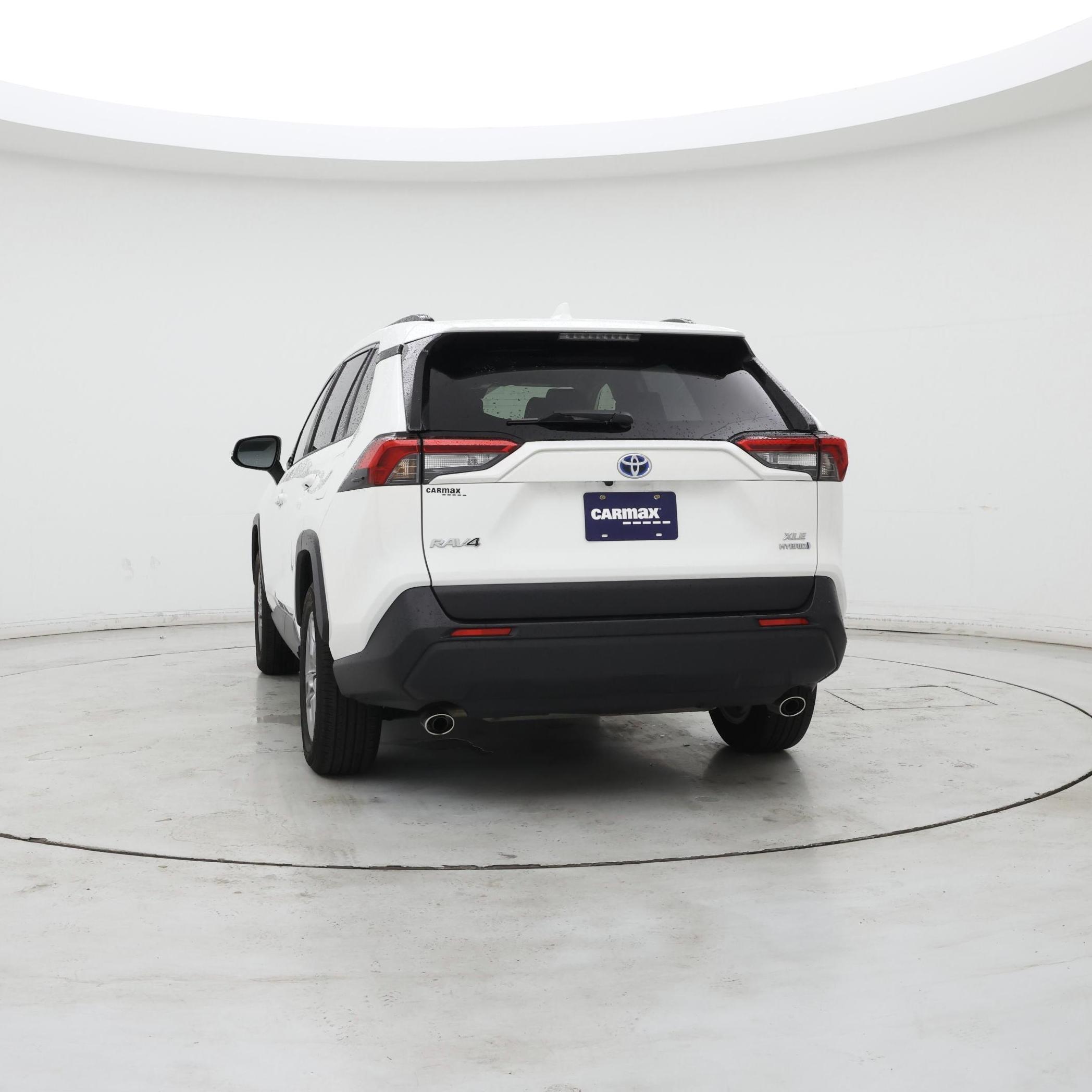 Thumbnail: 2024 Toyota RAV4 - 6