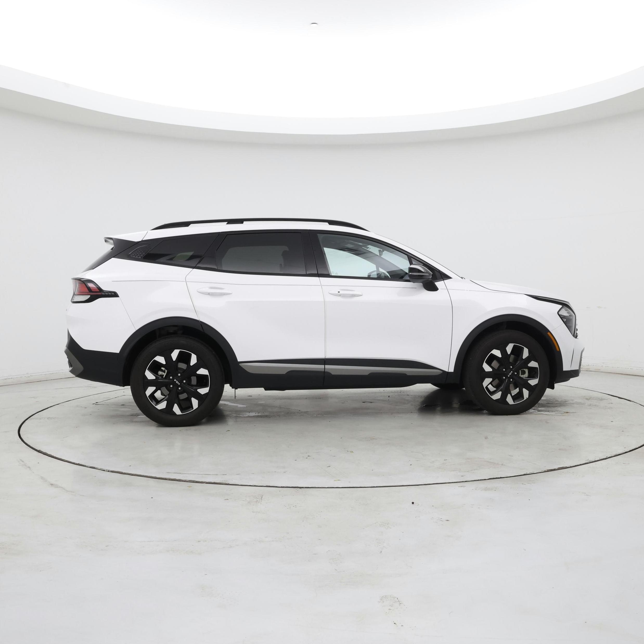 Thumbnail: 2023 Kia Sportage - 7