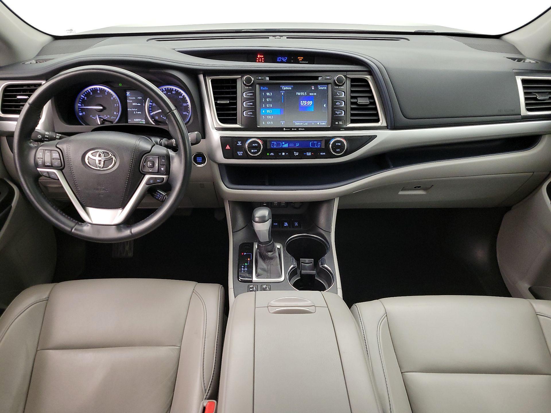 Thumbnail: 2018 Toyota Highlander - 9