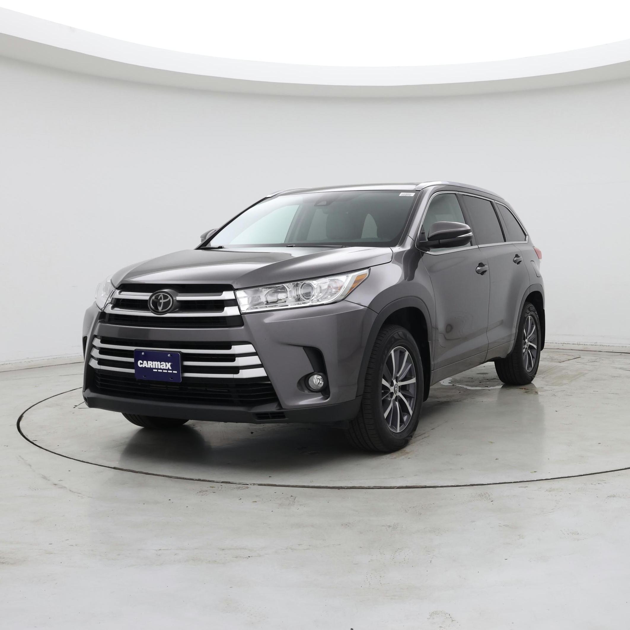 Thumbnail: 2018 Toyota Highlander - 4