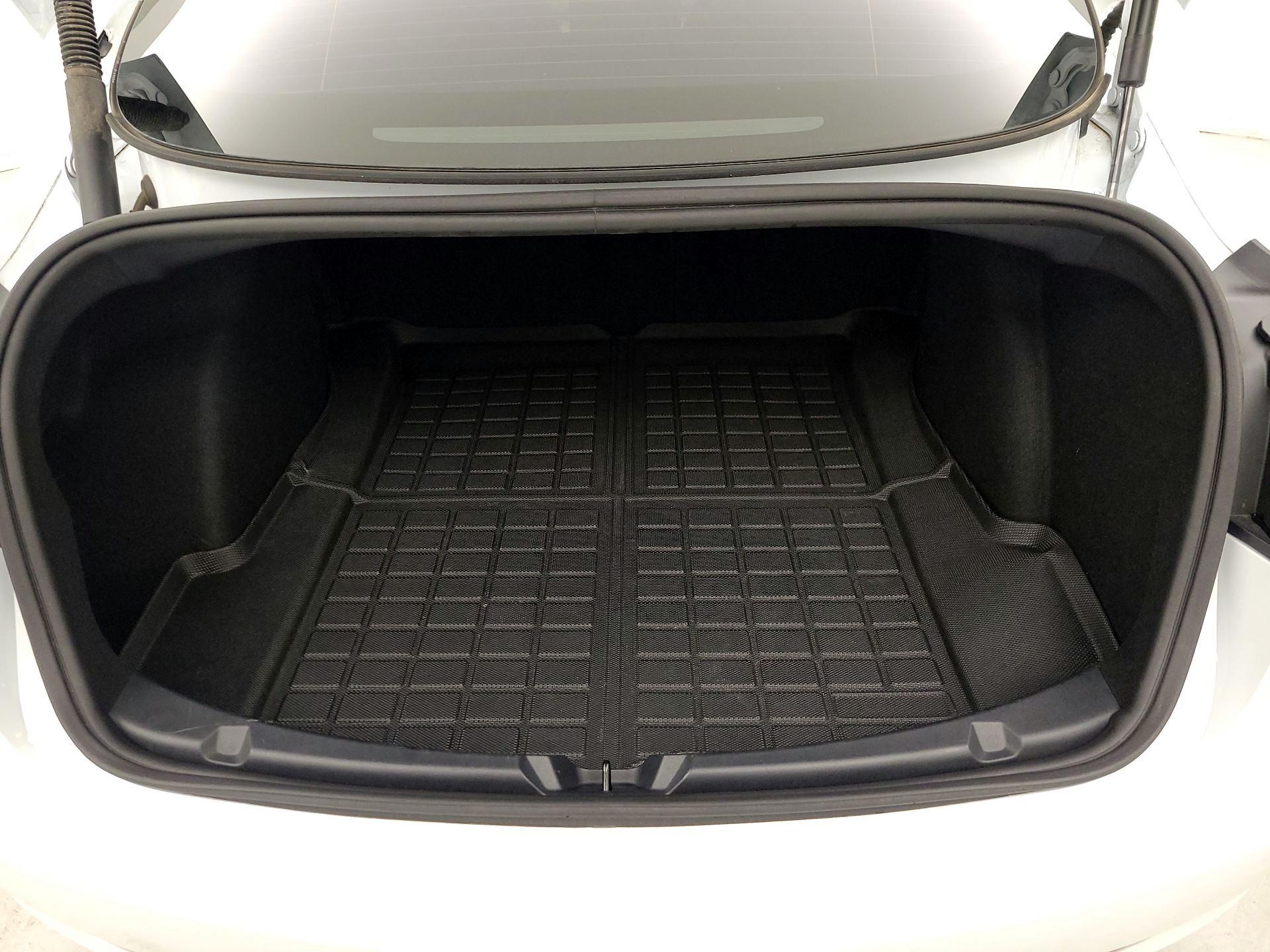 Thumbnail: 2023 Tesla Model 3 - 20