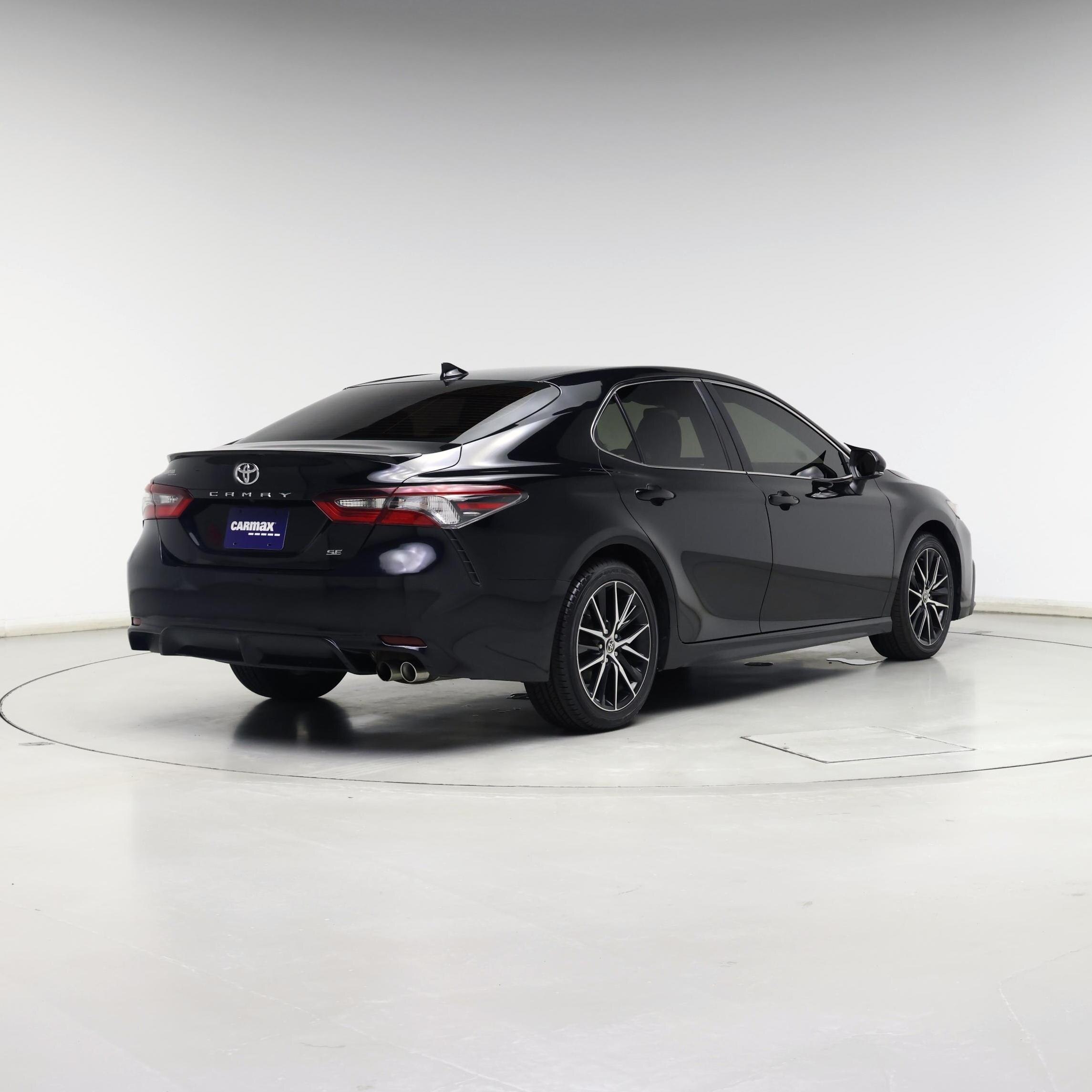 Thumbnail: 2022 Toyota Camry - 8